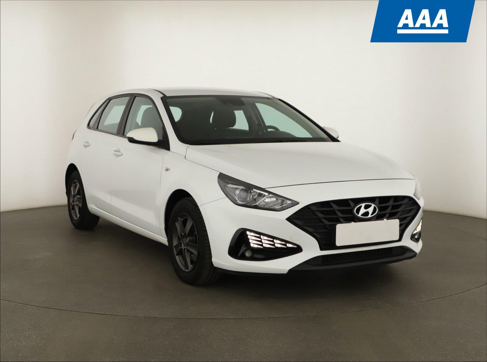 Hyundai i30, 1.5 DPI, ČR,1.maj, Serv.kniha