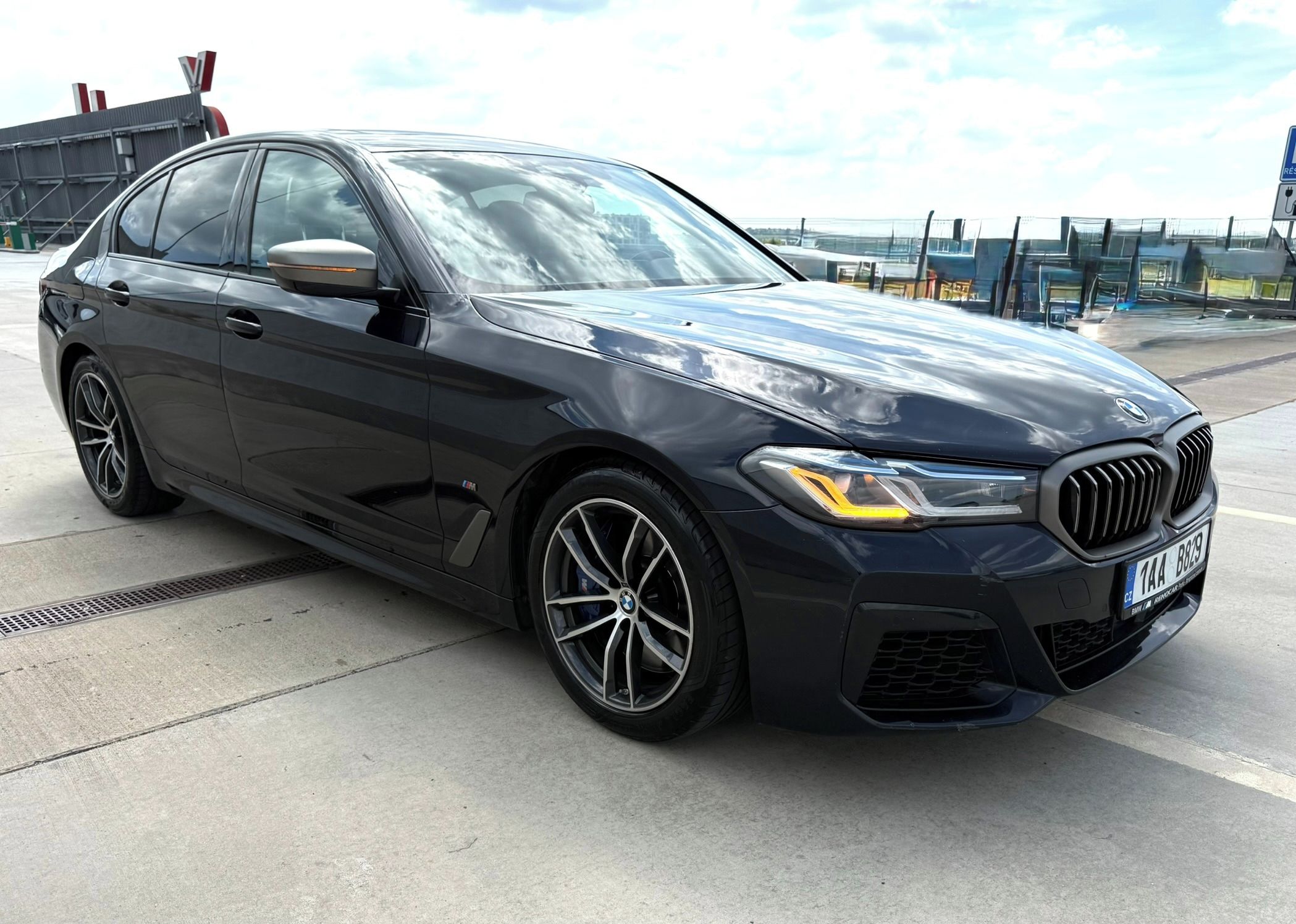 BMW Řada 5, M5 - M550i xDrive Laser Záruka - fotka 4