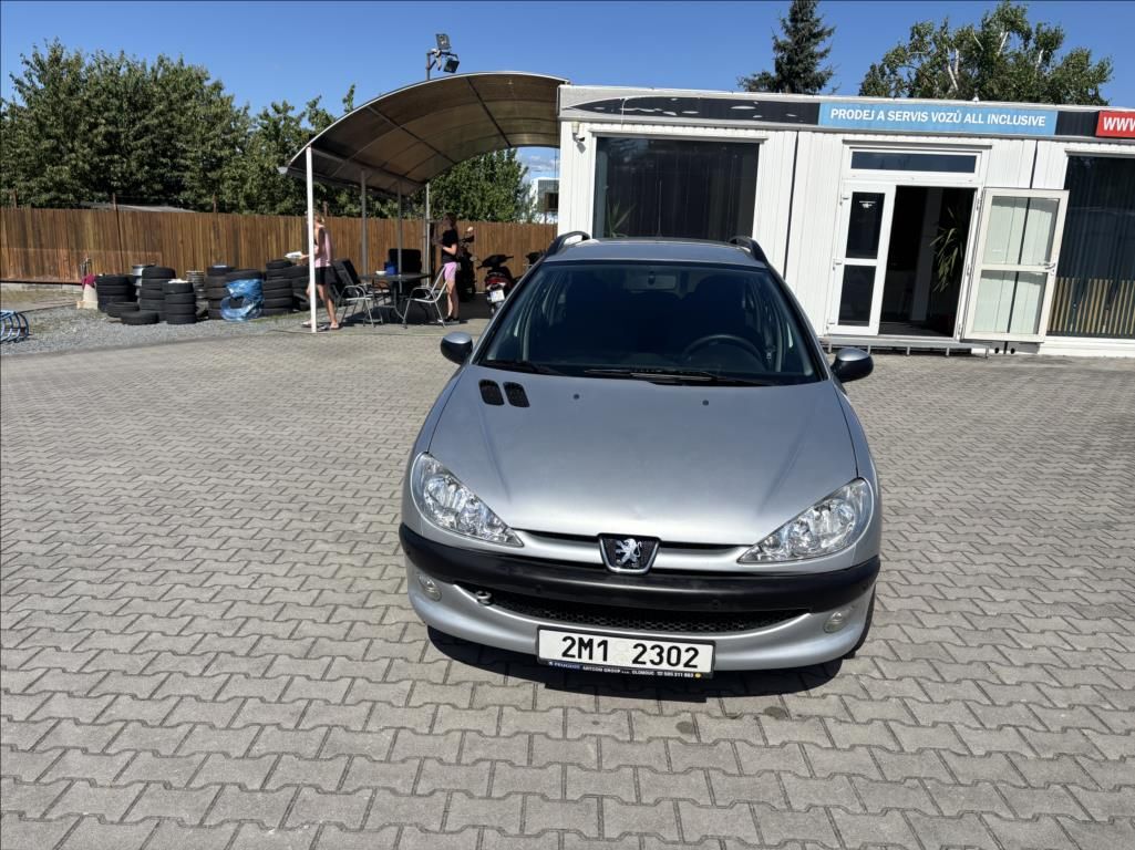 Peugeot 206, 1,1 ČR,64tkm!!