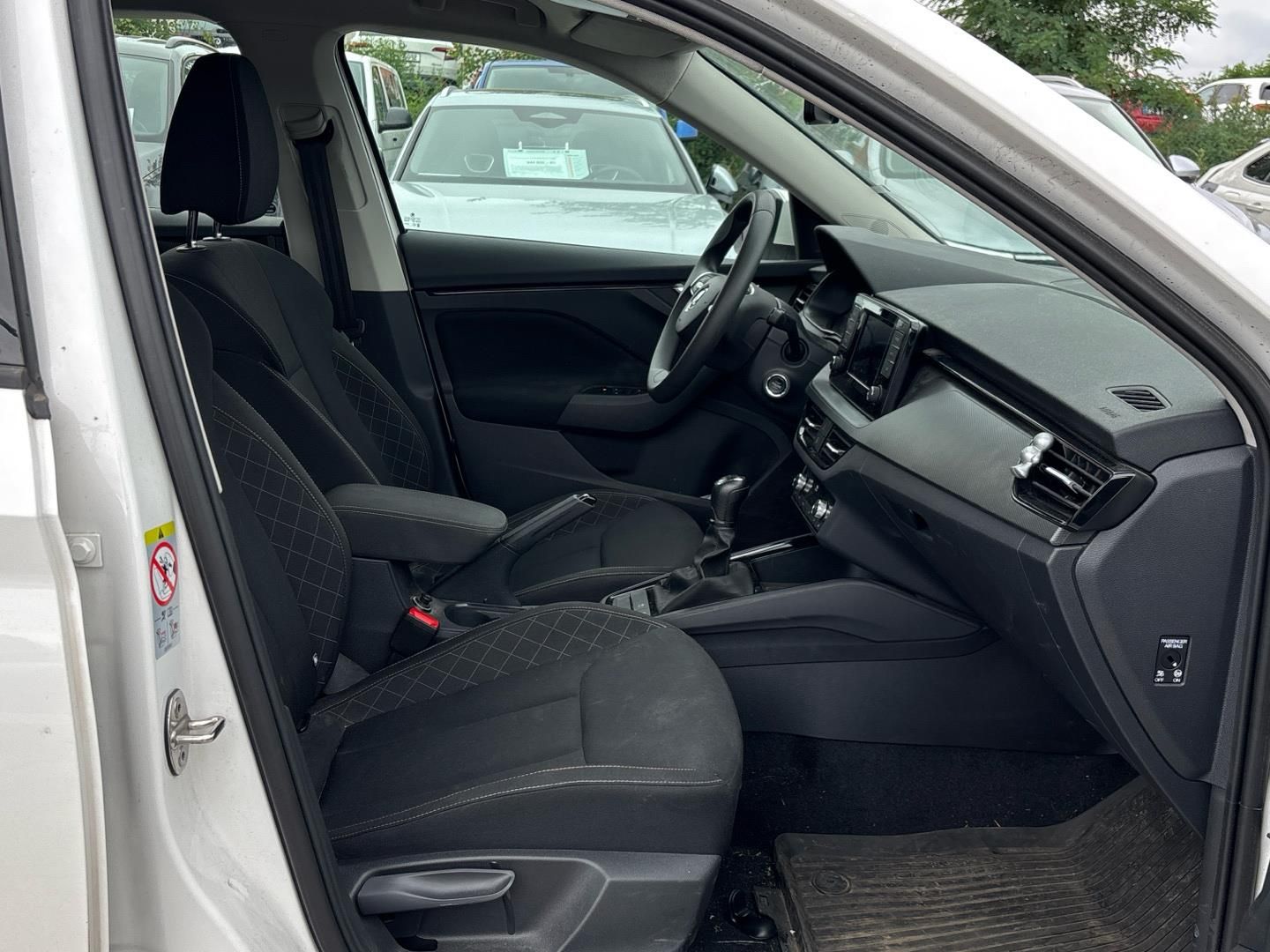 Škoda Kamiq, 1.0 TSI / 81 kW Ambition Fresh - fotka 6