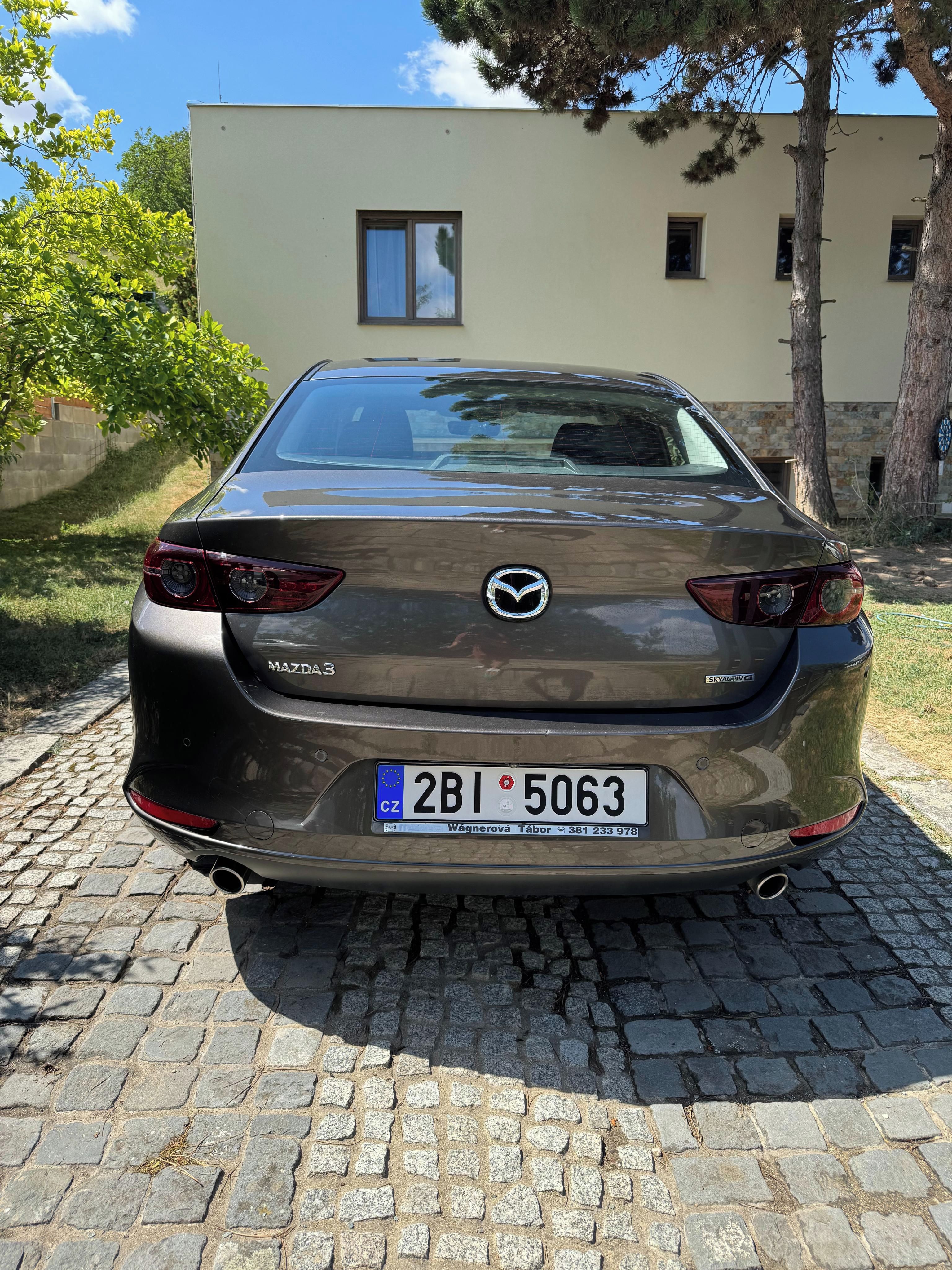 Mazda 3, 2.0 SkyActiv G122 Plus - fotka 5