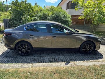 2.0 SkyActiv G122 Plus