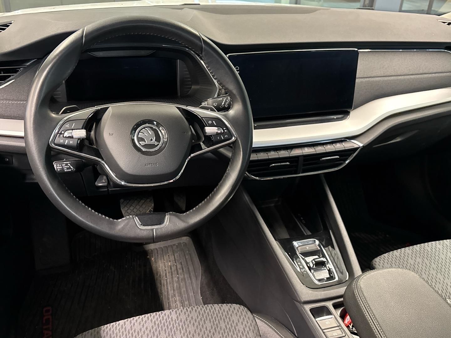 Škoda Octavia, 2.0 TDI / 85 kW Style DSG - fotka 5