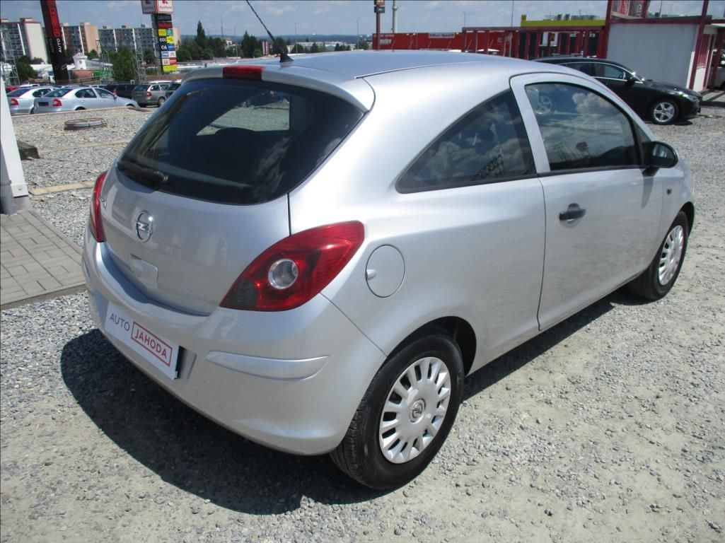 Opel Corsa, 1,2 i, 51kW, klima, nová STK, - fotka 5