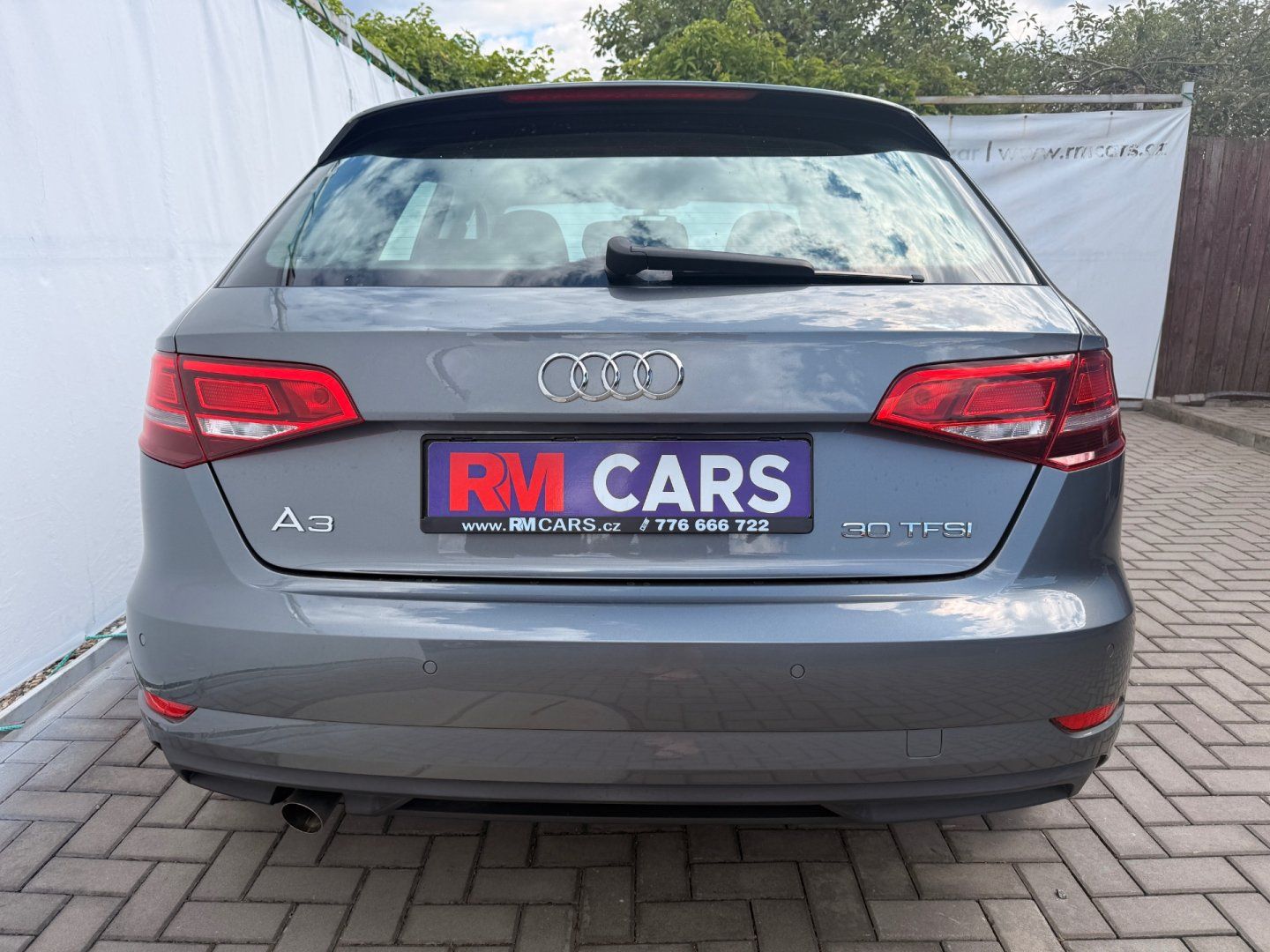 Audi A3, 30TFSI 85kW*Vyhř. sedadla*ALU* - fotka 5