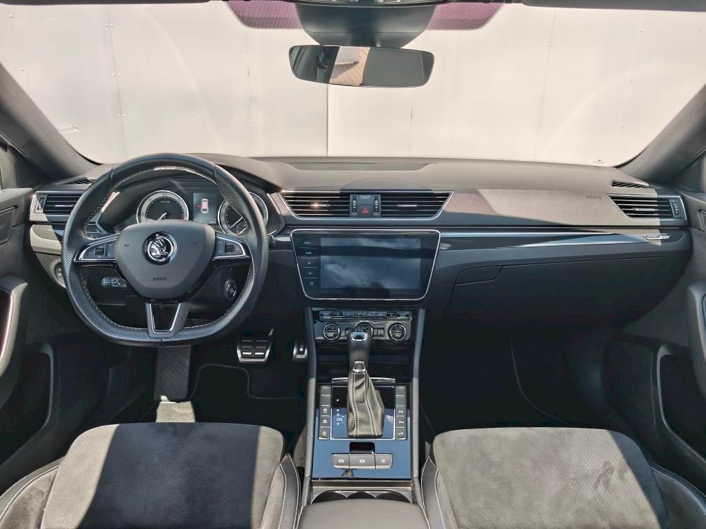 Škoda Superb, 2,0TDI 158kW ABT SportLine DSG - fotka 5