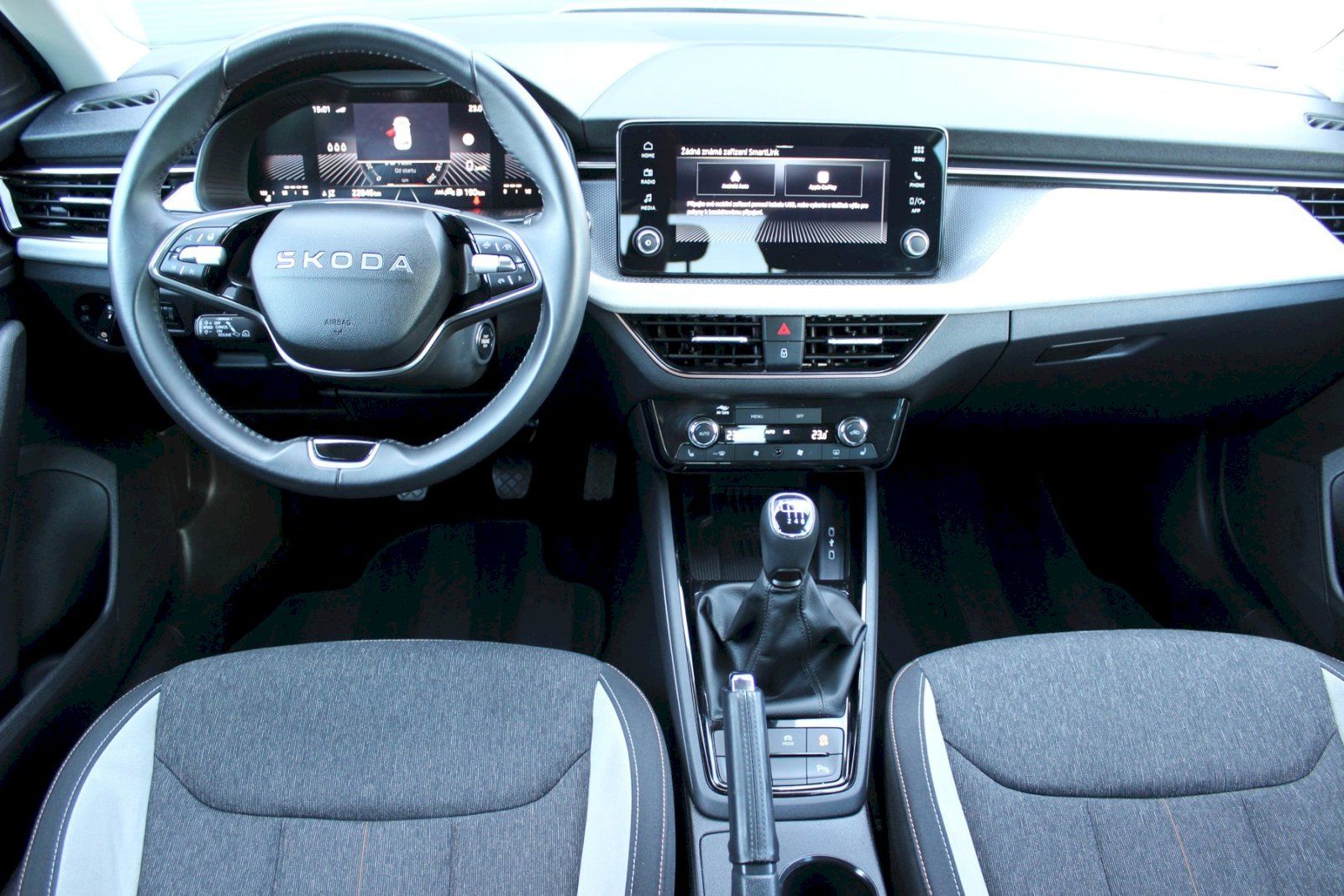 Škoda Kamiq, 1.0TSI/85kW Top Sel, TAŽNÉ - fotka 5