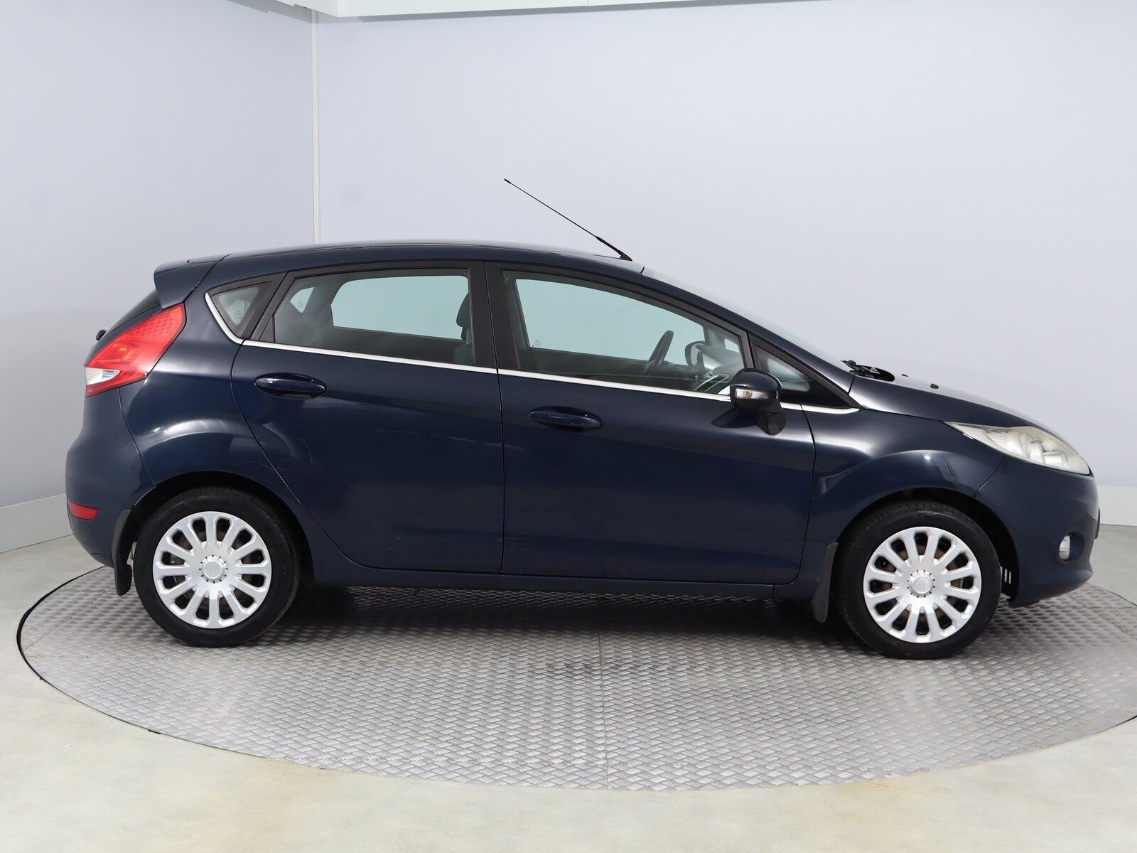Ford Fiesta, 1.25, Serv.kniha, servisované - fotka 6