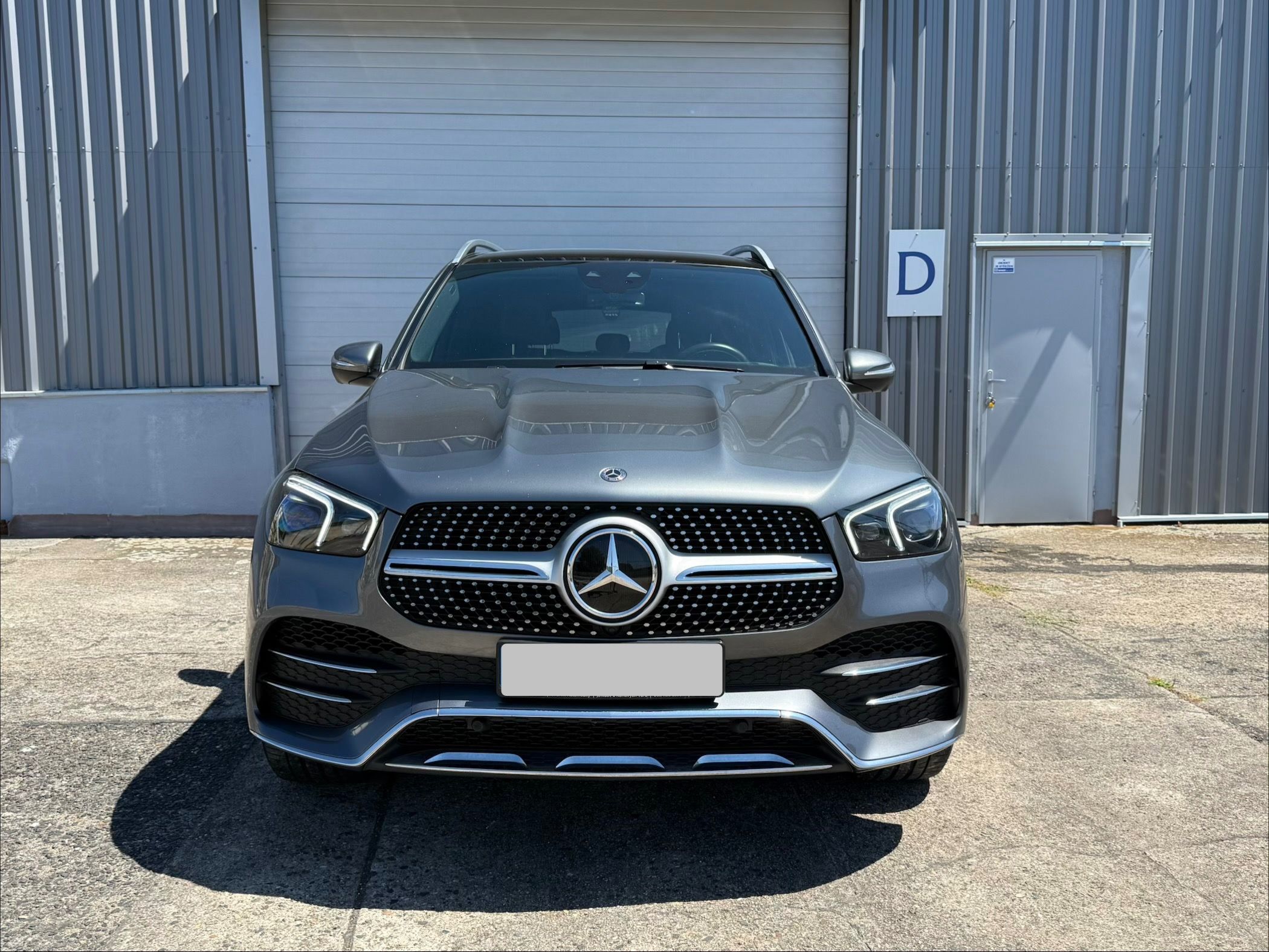 Mercedes-Benz GLE, 400d 4 MATIC AMG tažné, záruka - fotka 2