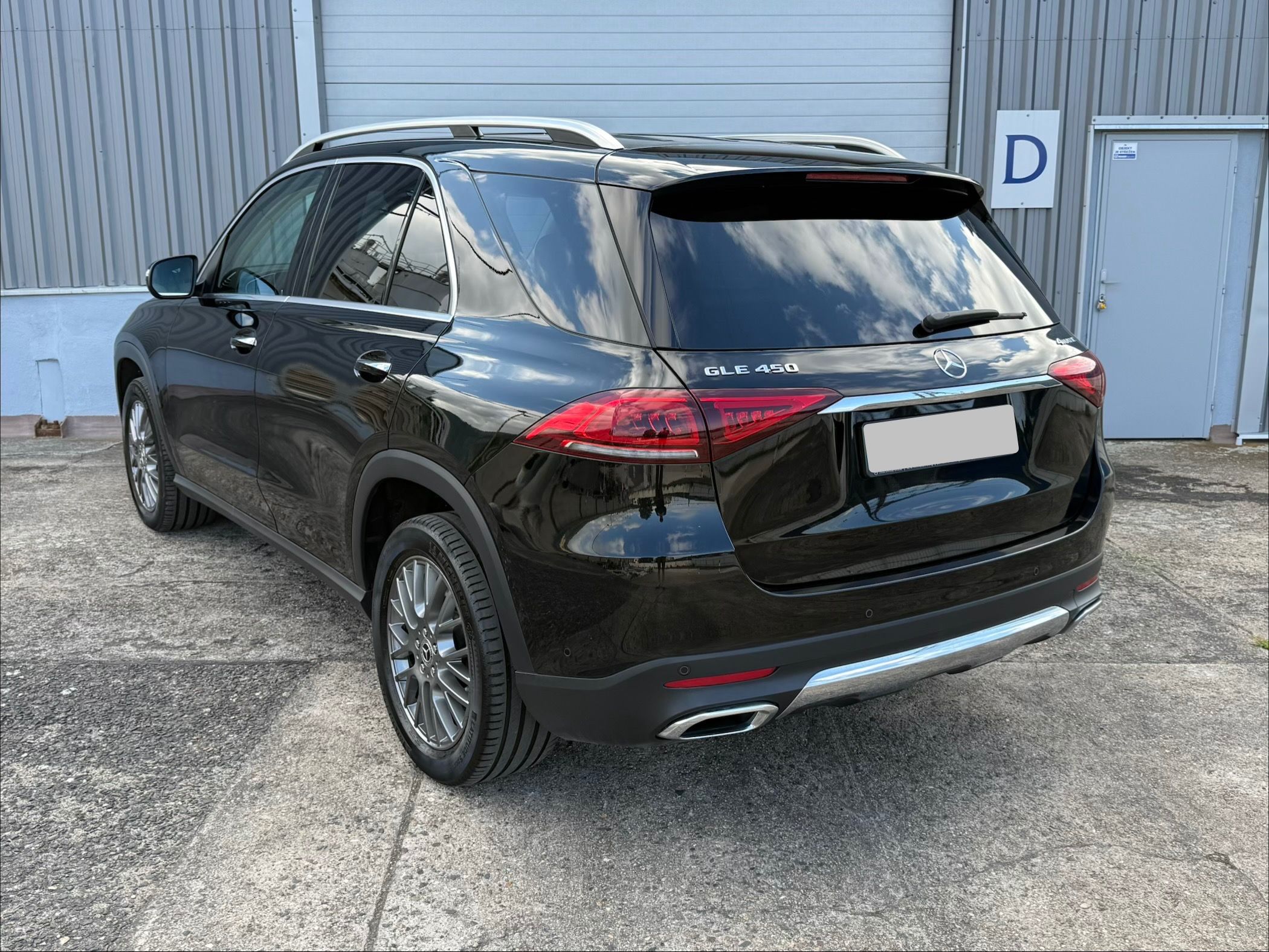Mercedes-Benz GLE, 450 4 MATIC tažné - fotka 5