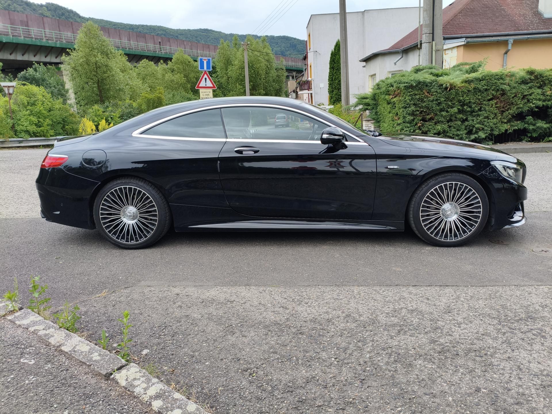 Mercedes-Benz Třídy S, 400 4-Matic kupé - fotka 5