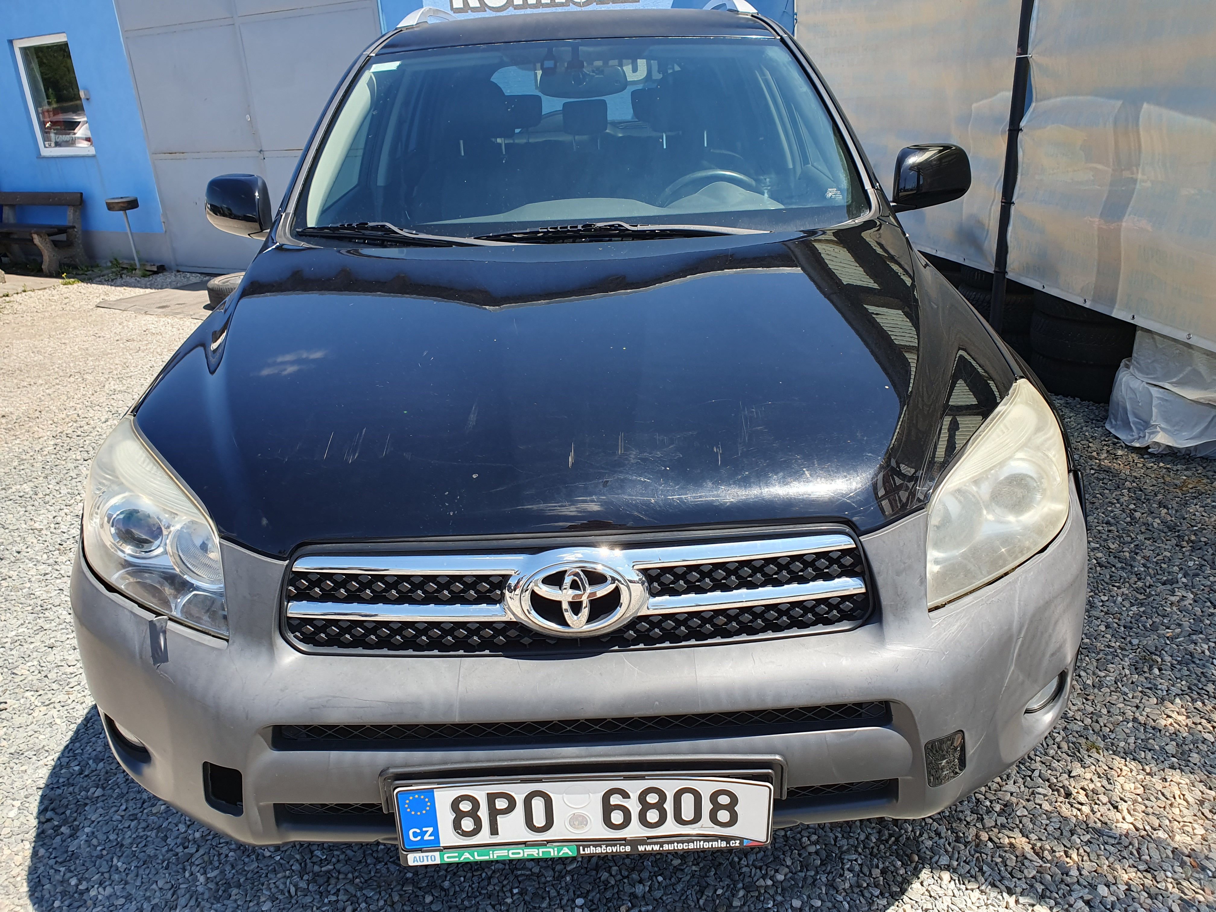 Toyota Rav4, 2.2 DCA-T 130 KW - fotka 5
