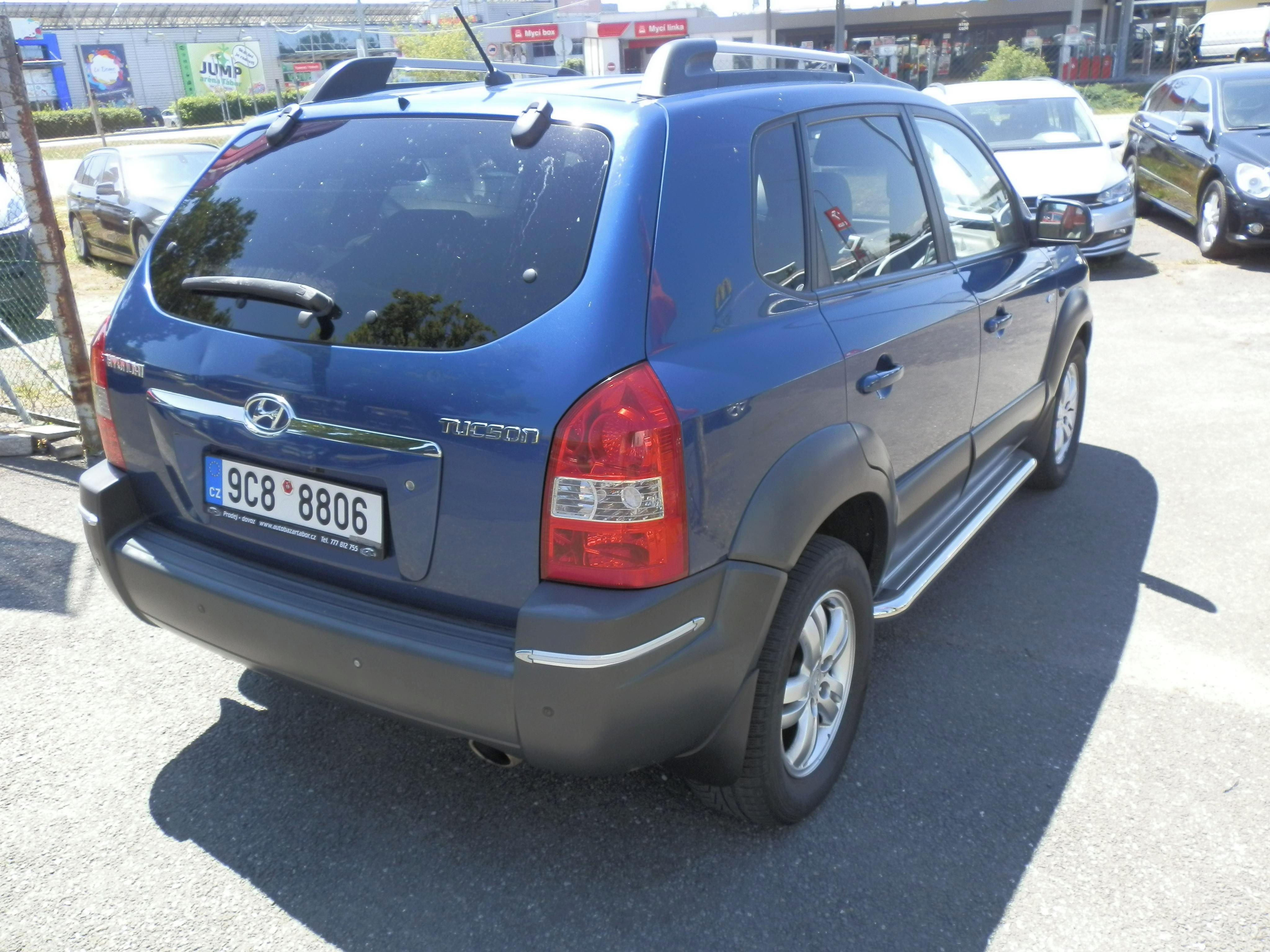Hyundai Tucson, 2,0i - fotka 4