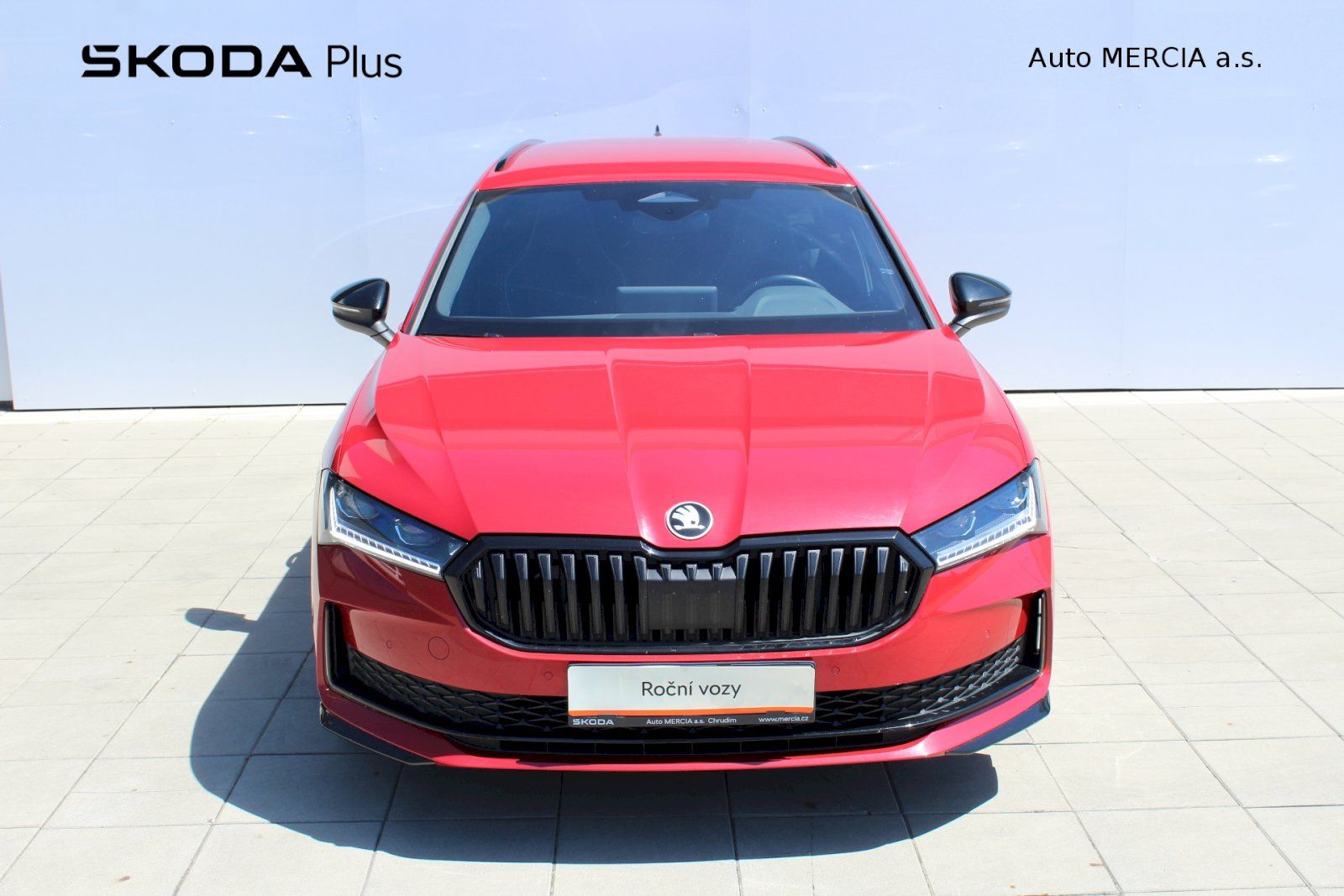 Škoda Superb, SUPERB COMBI SPORTLINE TD 142/ - fotka 4