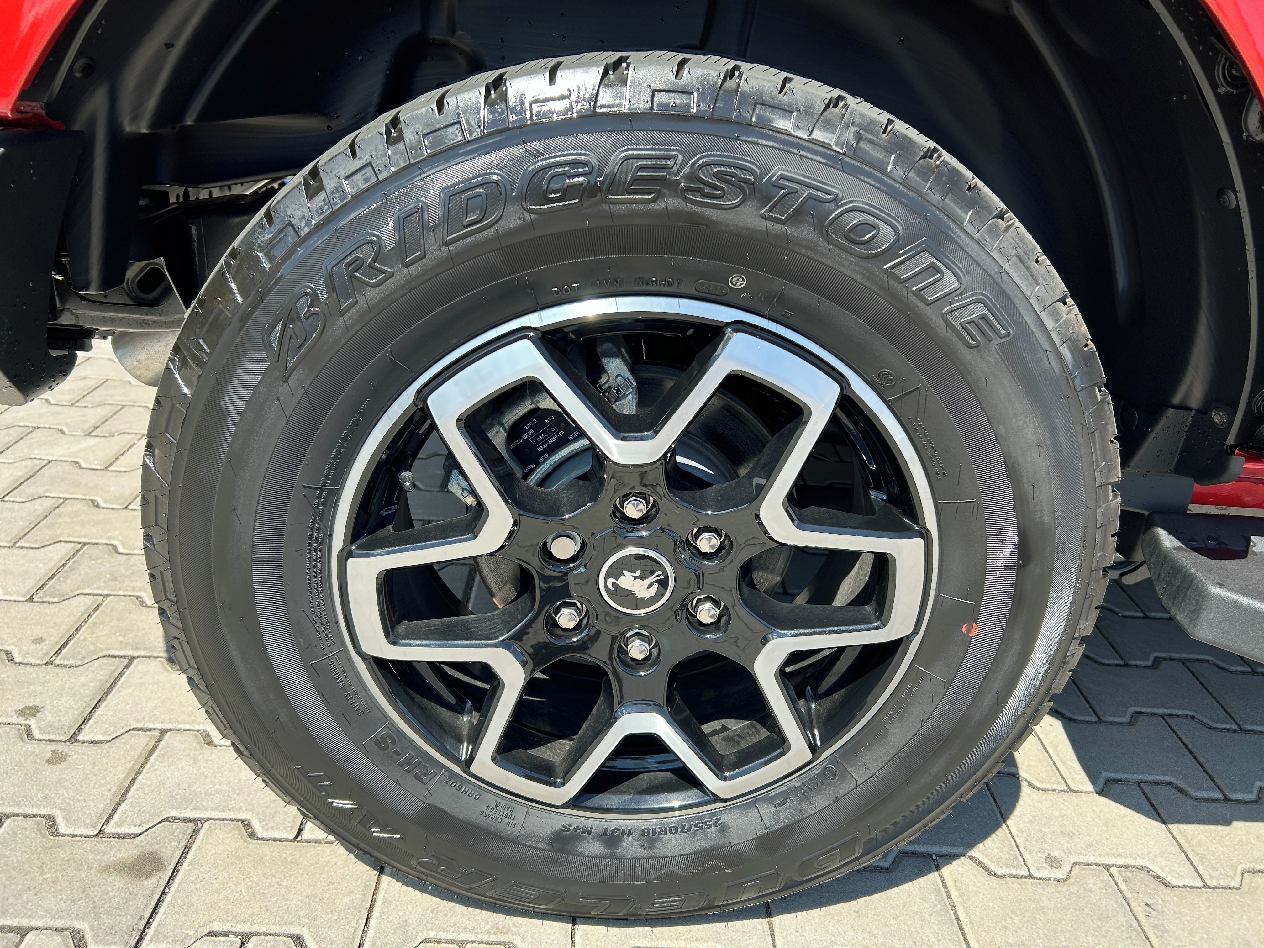 Ford Bronco, 2.7 EcoBoost 246kW OUTER BANKS - fotka 6