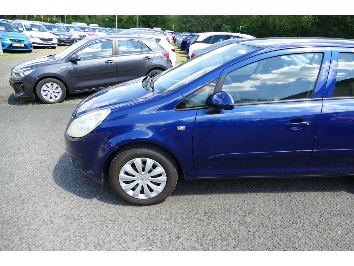 Opel Corsa, 1,3CDTI 55KW KLIMA - fotka 4