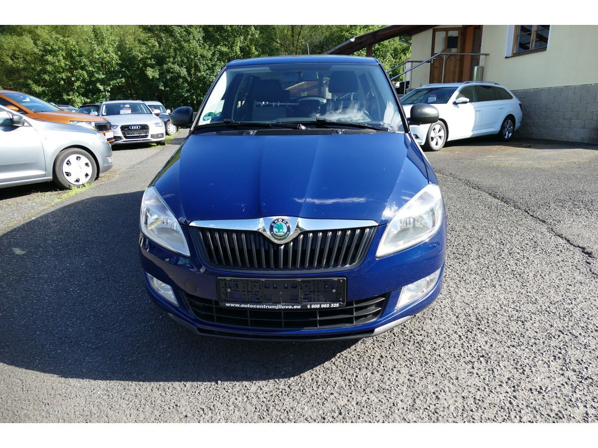 Škoda Fabia, 1,4 63KW KLIMA - fotka 2