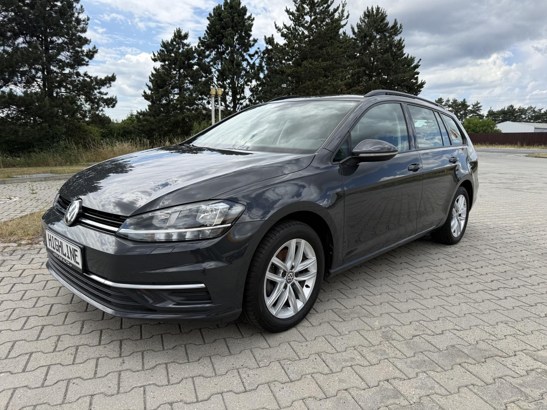 Volkswagen Golf, VII VARIANT 1.5 TSI DSG - fotka 2