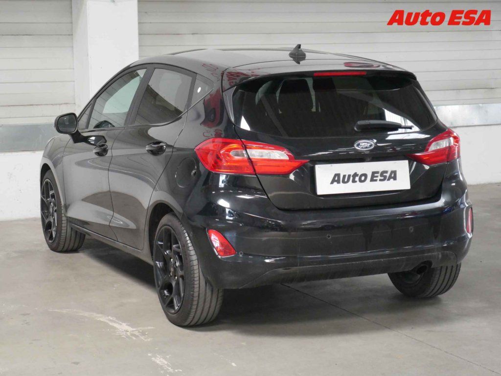 Ford Fiesta, 1.0 EB,Titanium,navi - fotka 4