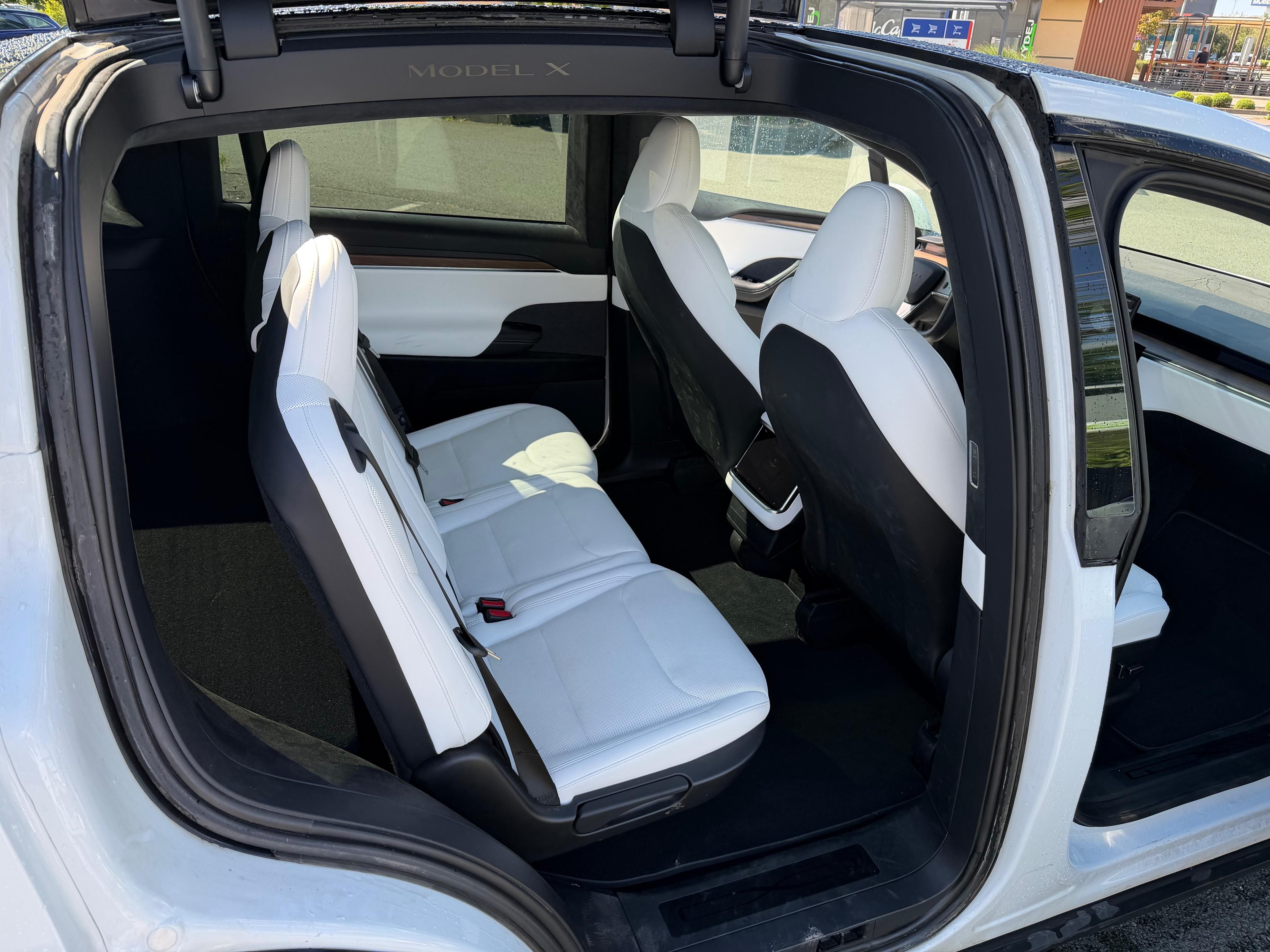 Tesla Model X, MATRIX 4x4 Tažné - fotka 3