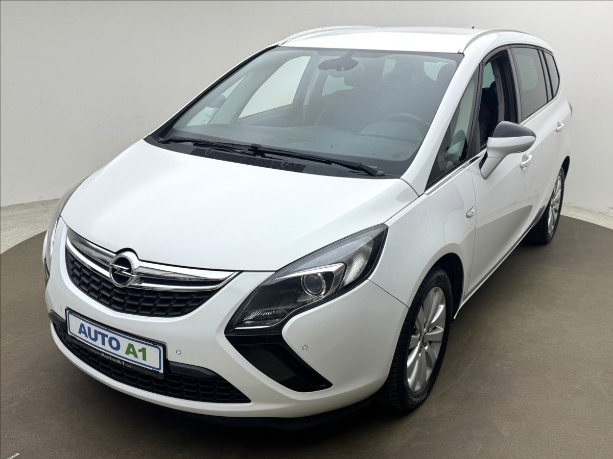 Opel Zafira, 2,0 96kW VÝHŘEV SENZORY DPH ČR