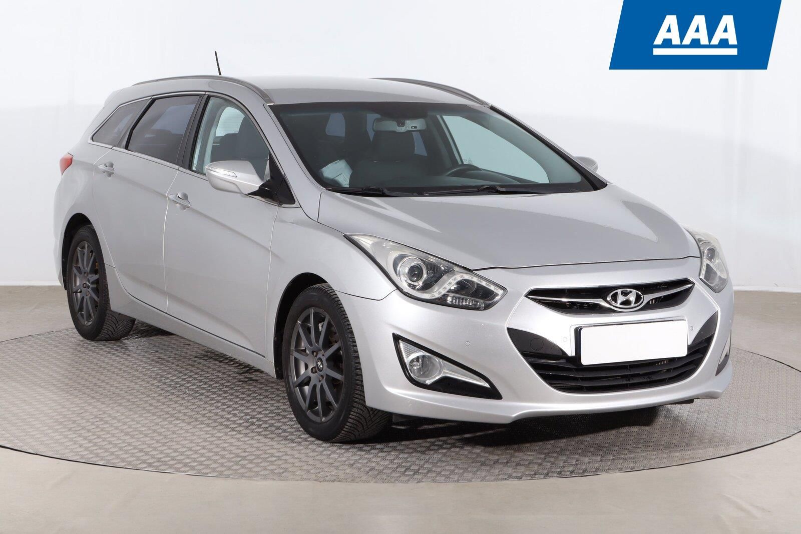 Hyundai i40, 1.7 CRDi, Serv.kniha