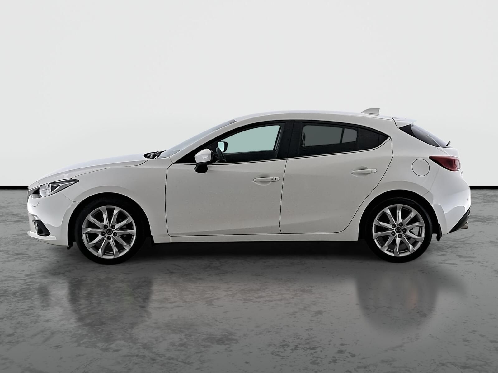 Mazda 3, 2.0 Skyactiv-G - fotka 3