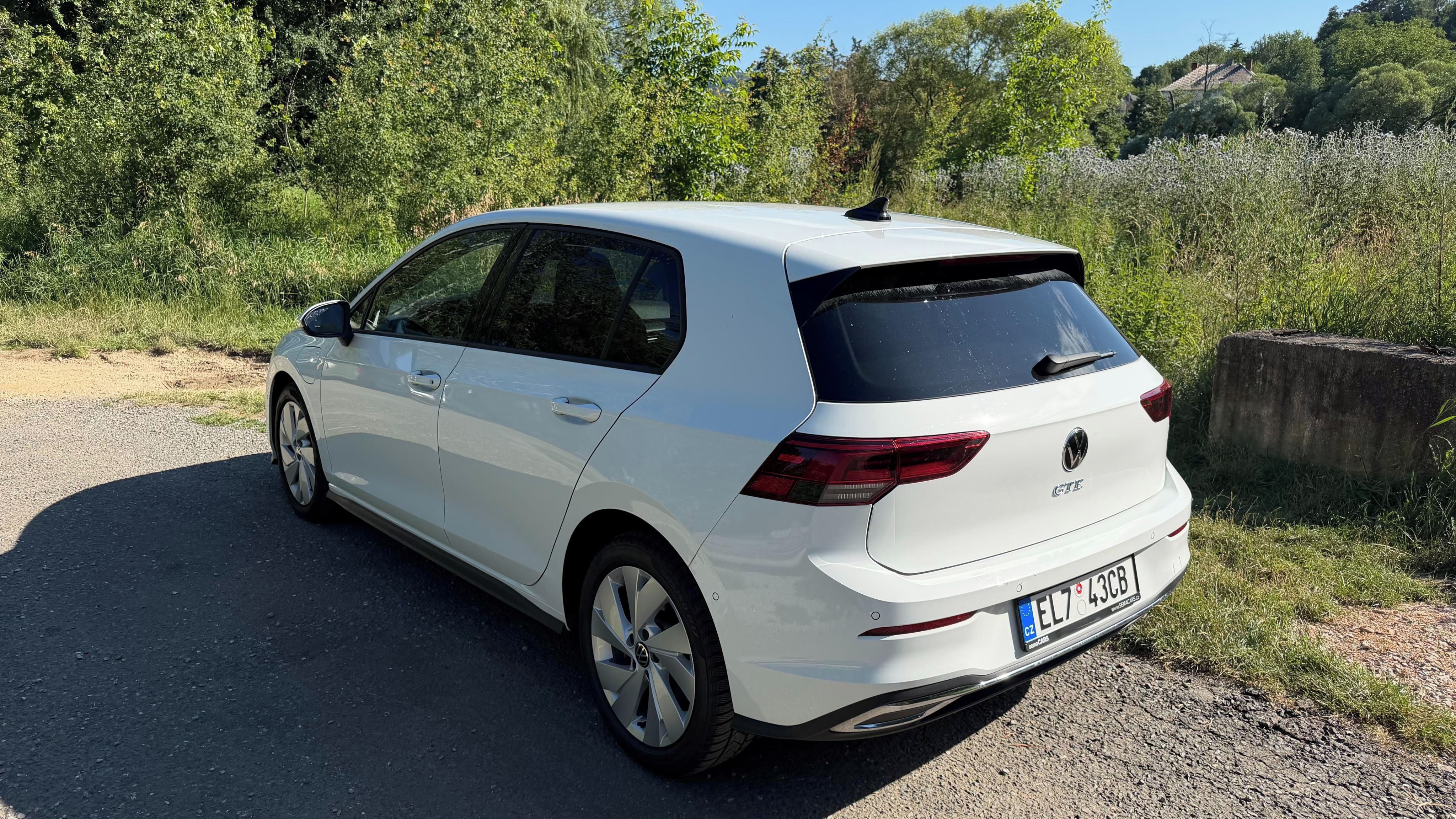 Volkswagen Golf, Golf GTE - fotka 5