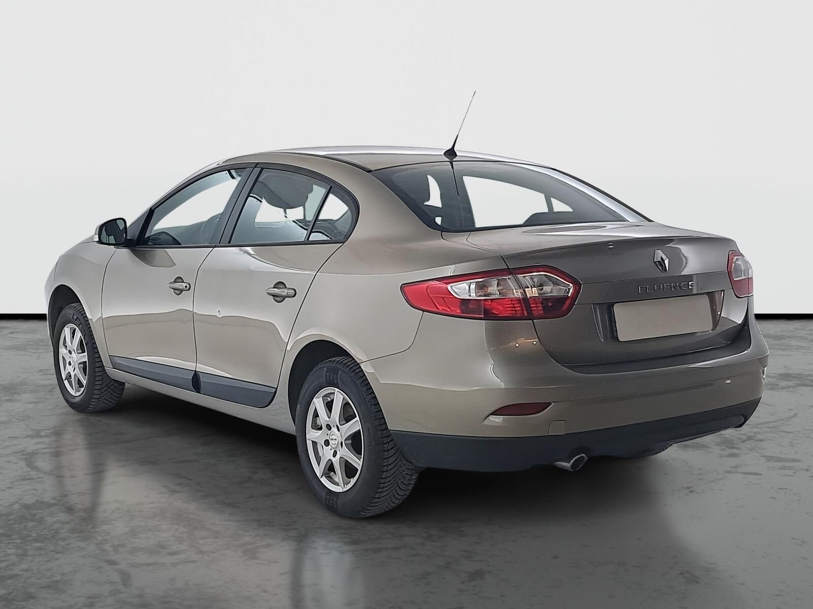 Renault Fluence, 1.6 16V, Klima, Tempomat - fotka 4