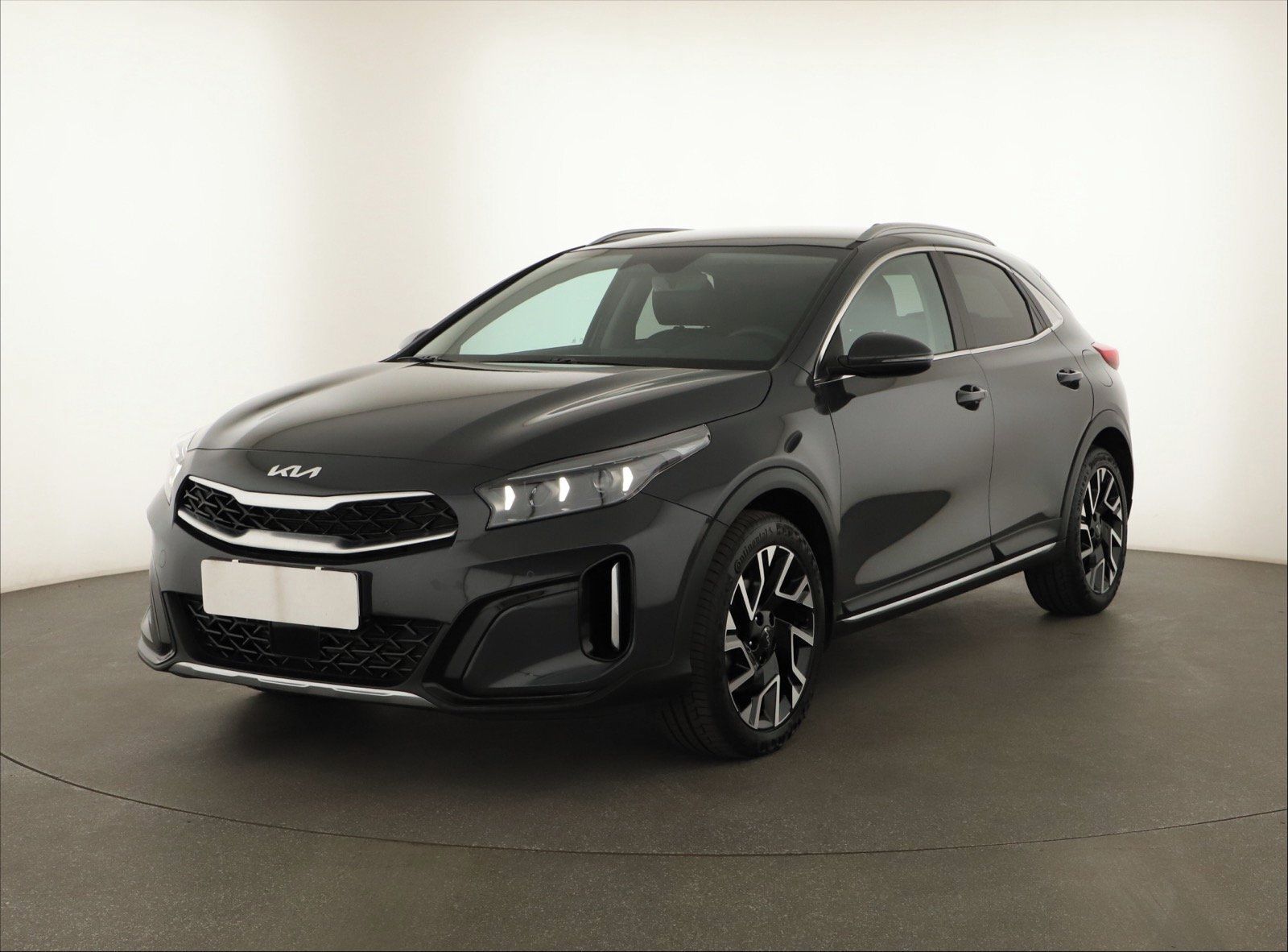 Kia XCee´d, 1.5 T-GDI, TOP, Top, Navigace - fotka 2