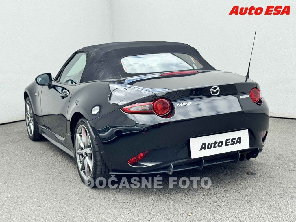 Mazda MX-5, 2.0i - fotka 6