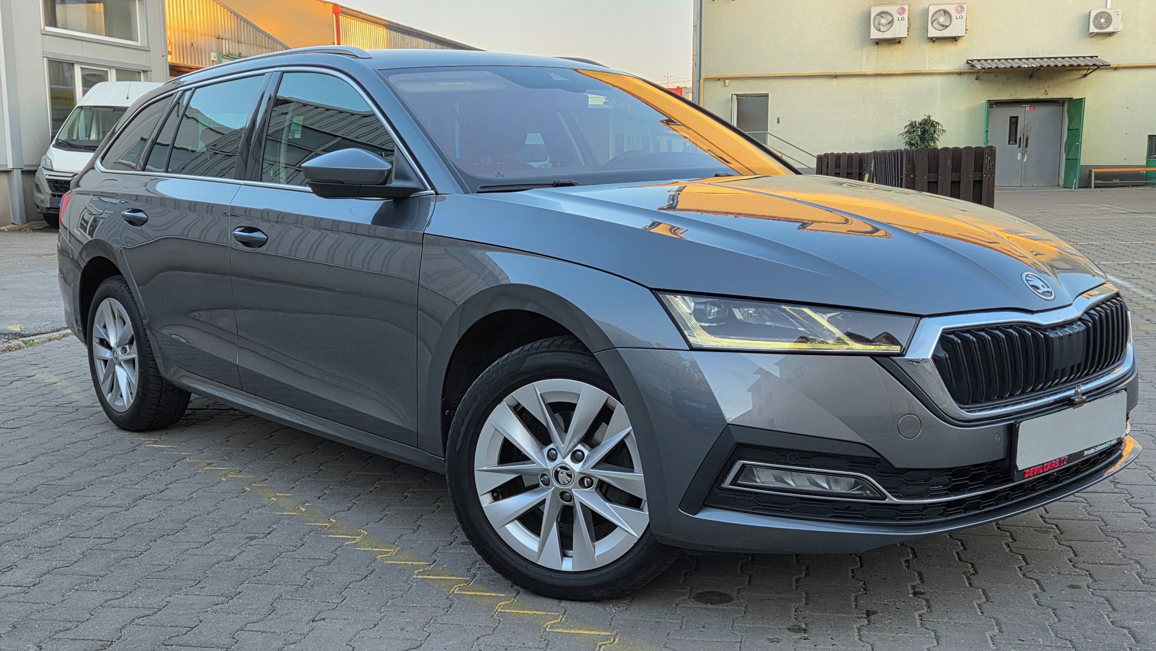 Škoda Octavia, 2.0 TDI, tažné, DPH, ČR - fotka 5
