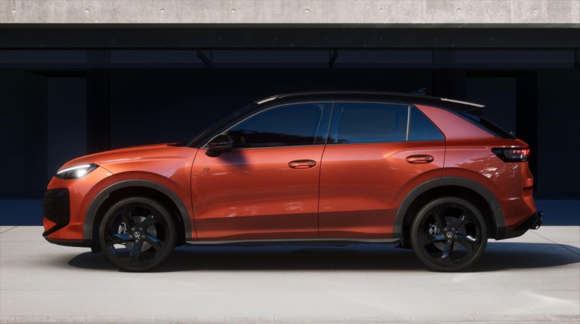 Volkswagen T-Roc, 1,5 eTSI 110 kW 7DSG  R-Line - fotka 2