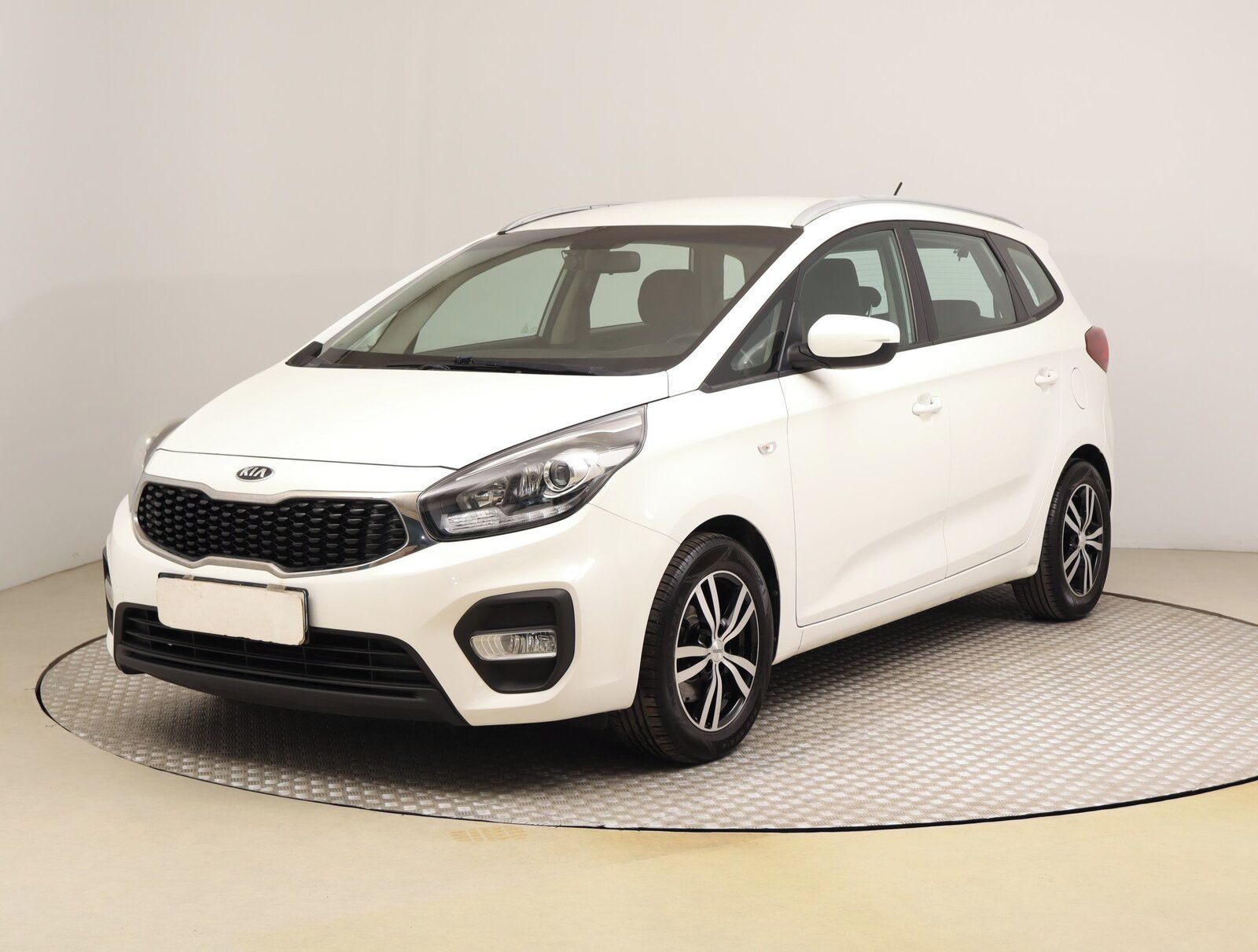 Kia Carens, 1.6 GDI, ČR,1.maj, Serv.kniha - fotka 2