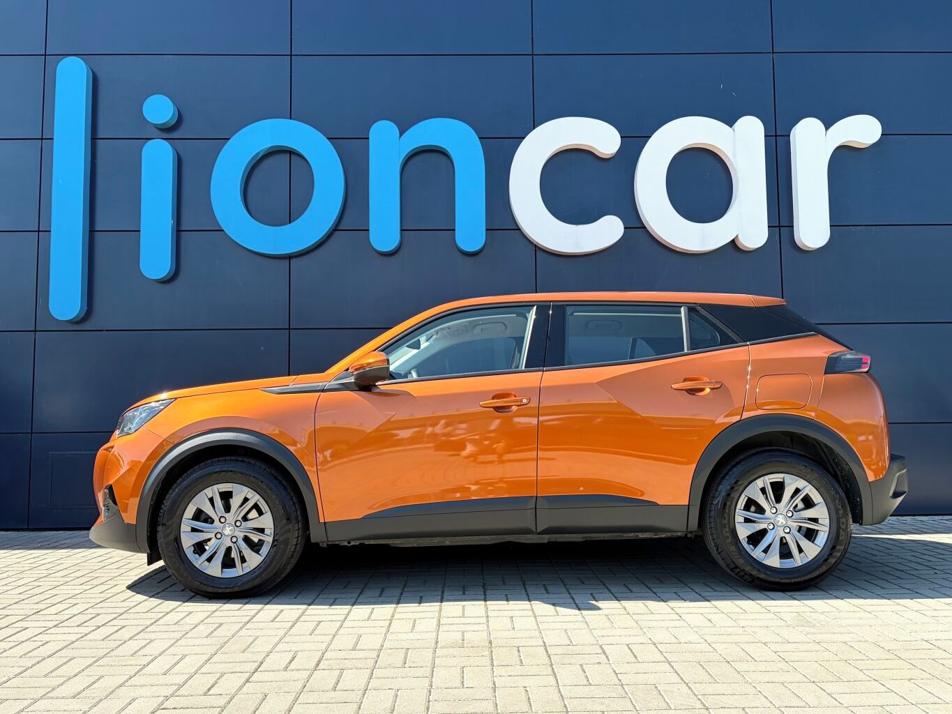Peugeot 2008, ACTIVE 130 koní, ČR, Kamera - fotka 4