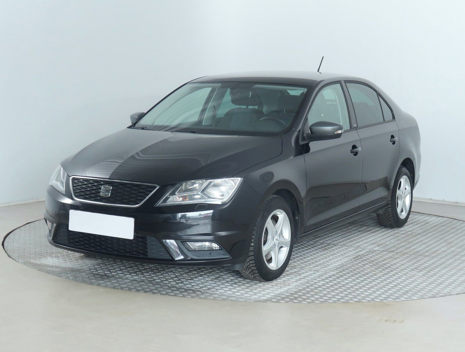 Seat Toledo, 1.4 TSI, Automat, Serv.kniha - fotka 2