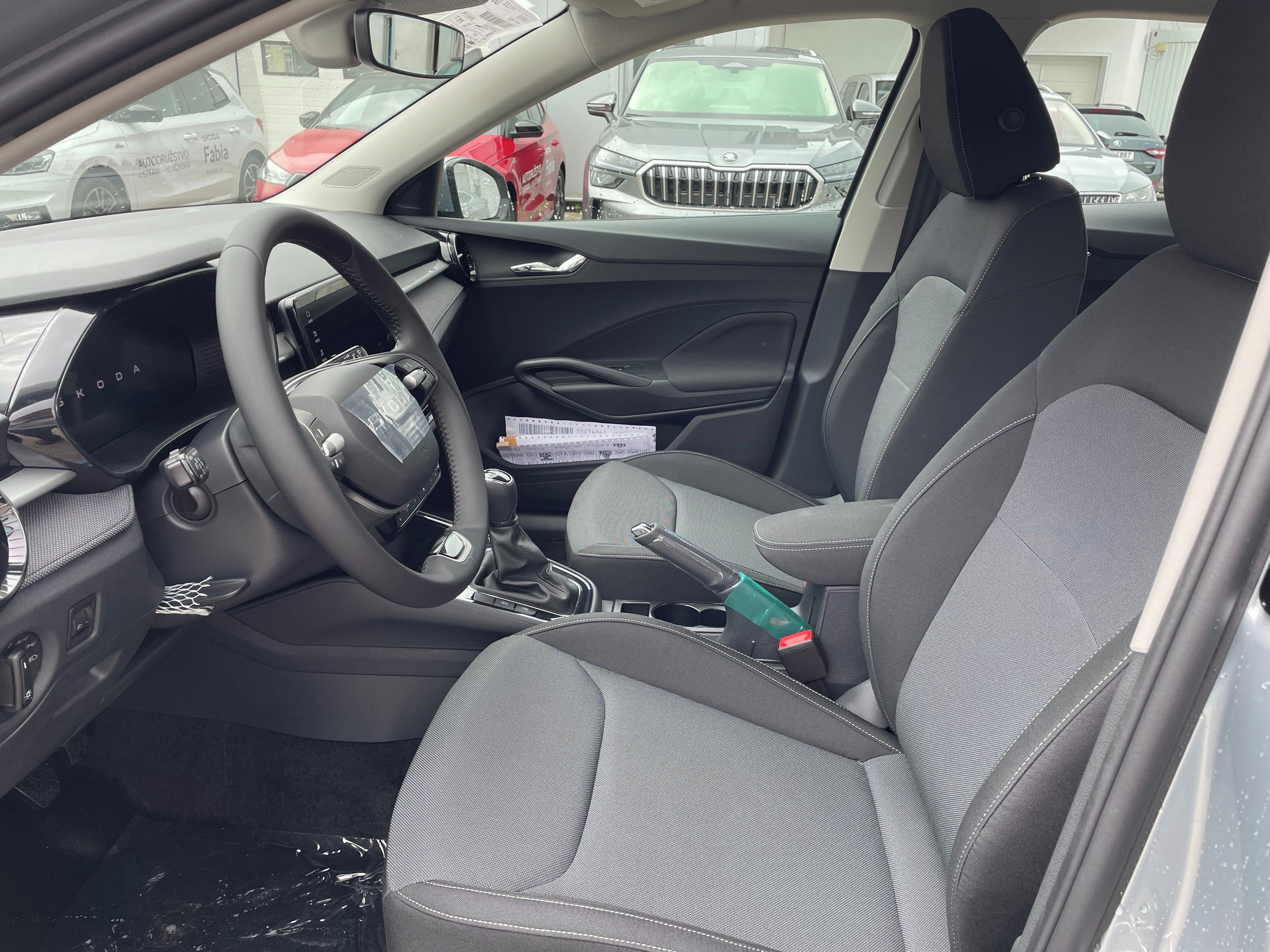 Škoda Fabia, 1.0 MPI 59kW 5-st. manuál - fotka 5