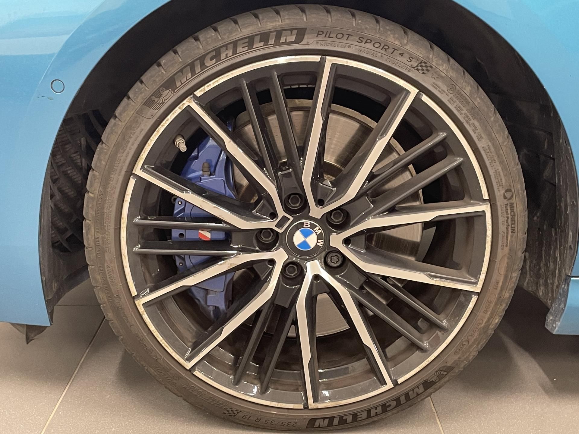 BMW Řada 2, M235i xDrive Gran Coupe - fotka 4