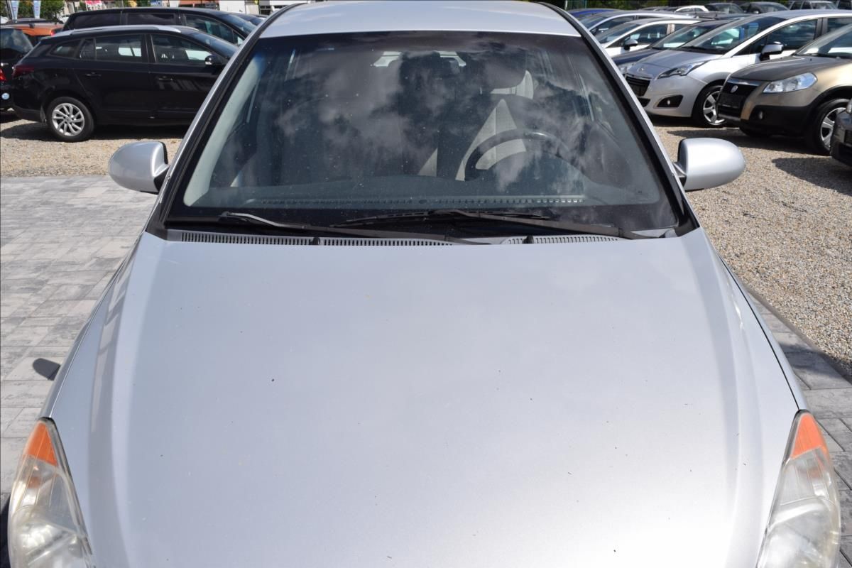 Hyundai Accent, 1,4 i 71KW NOVÁ STK KLIMA - fotka 3