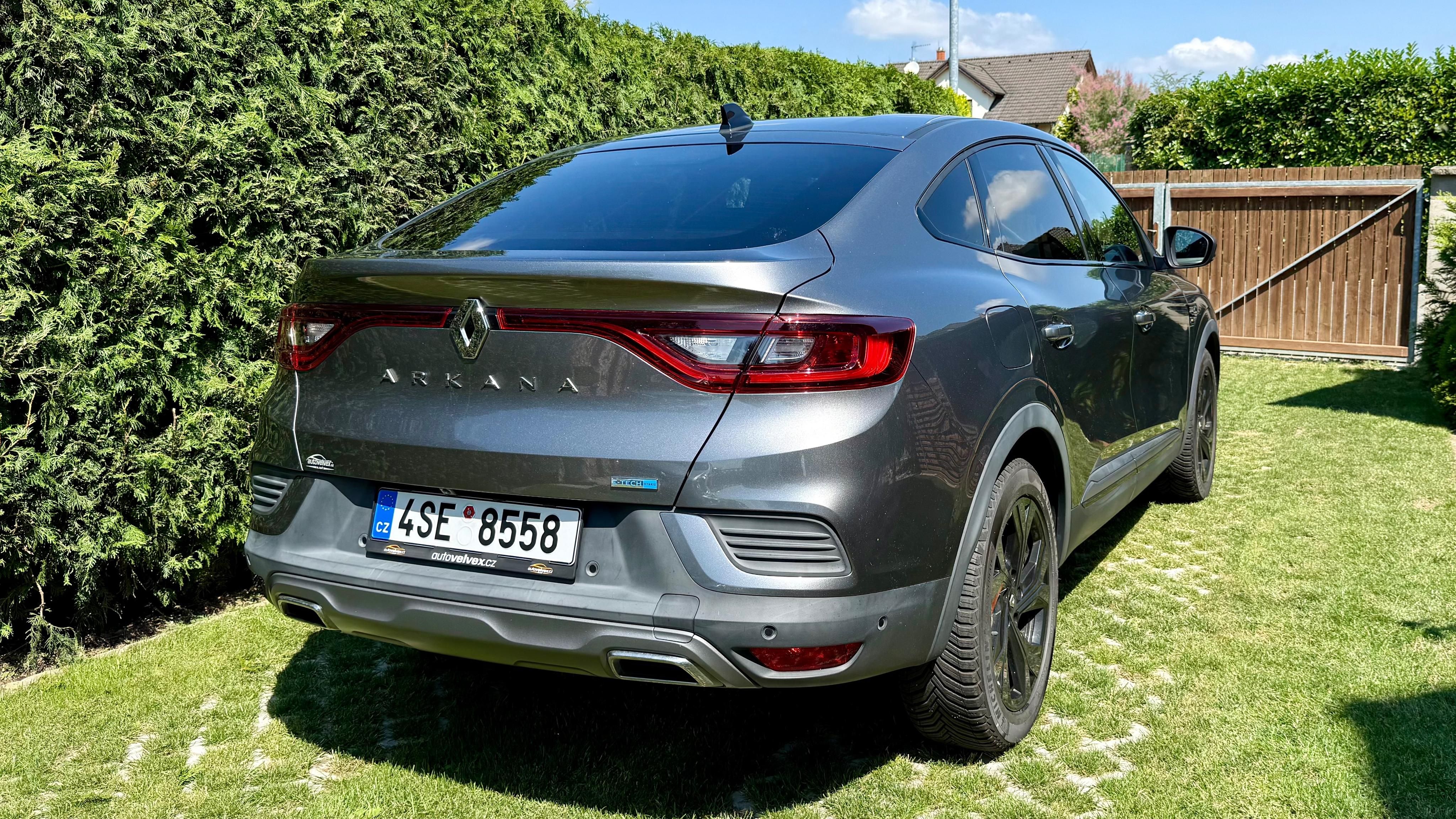 Renault Arkana, 1,6 R.S. Line E-Tech 145 - fotka 3