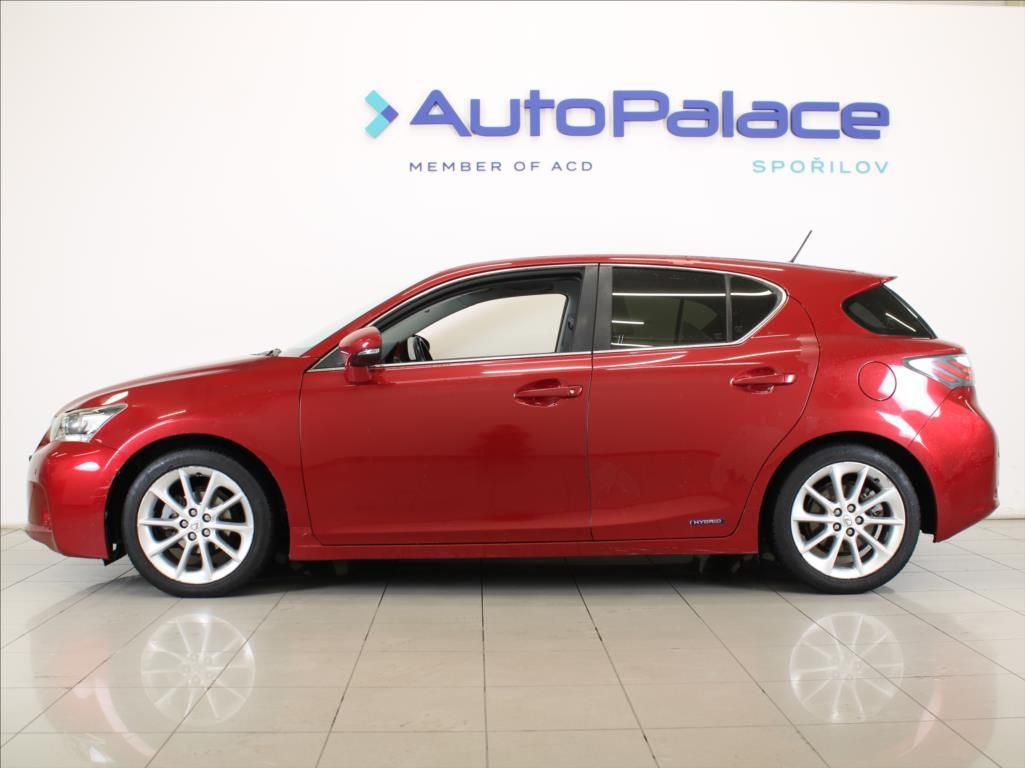 Lexus CT 200h, 1,8 Hybrid 100kW 2.majitel.ČR - fotka 5