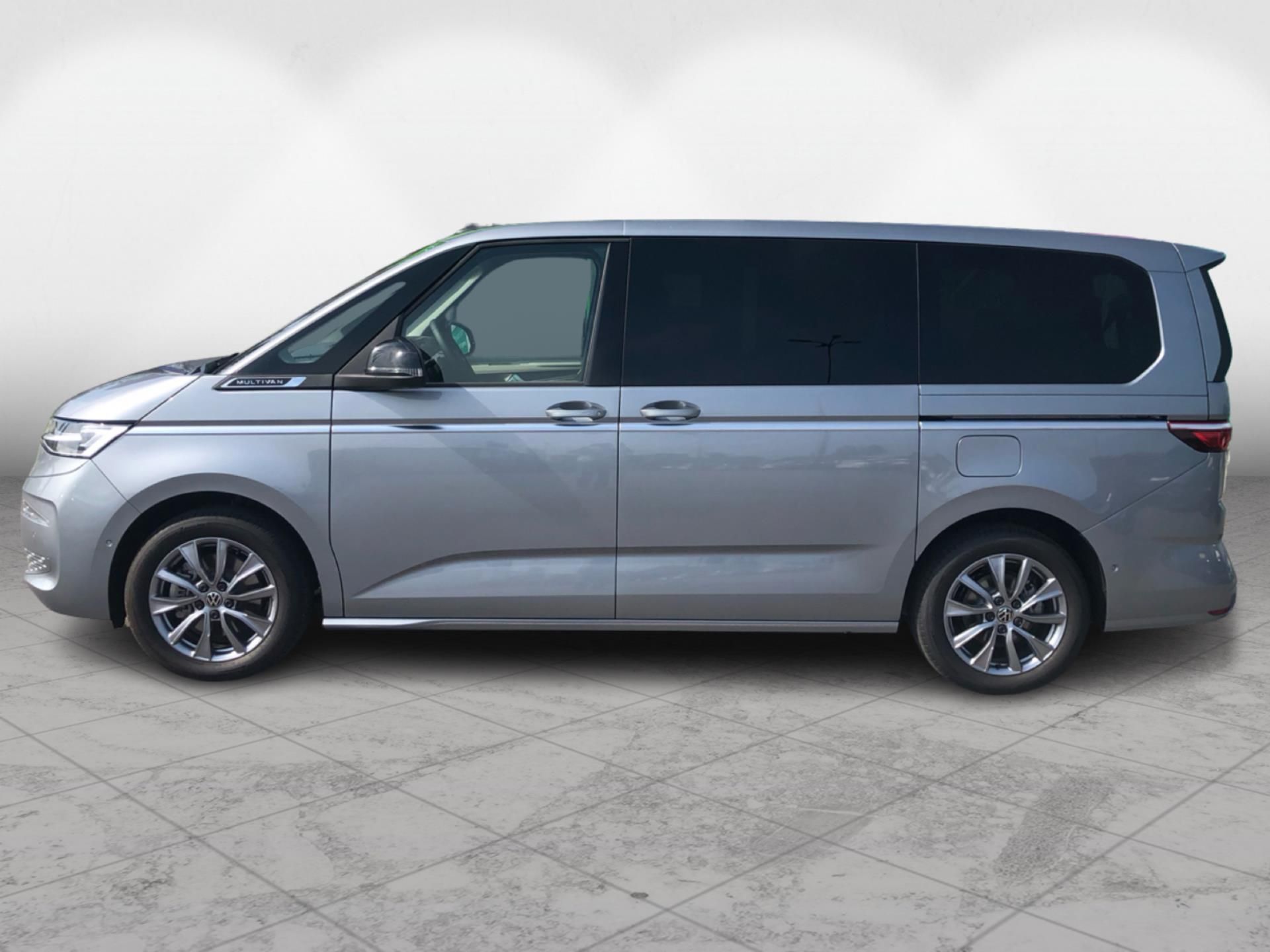 Volkswagen Multivan, LONG STYLE 1,5TSI PHEV 4MOTION - fotka 3