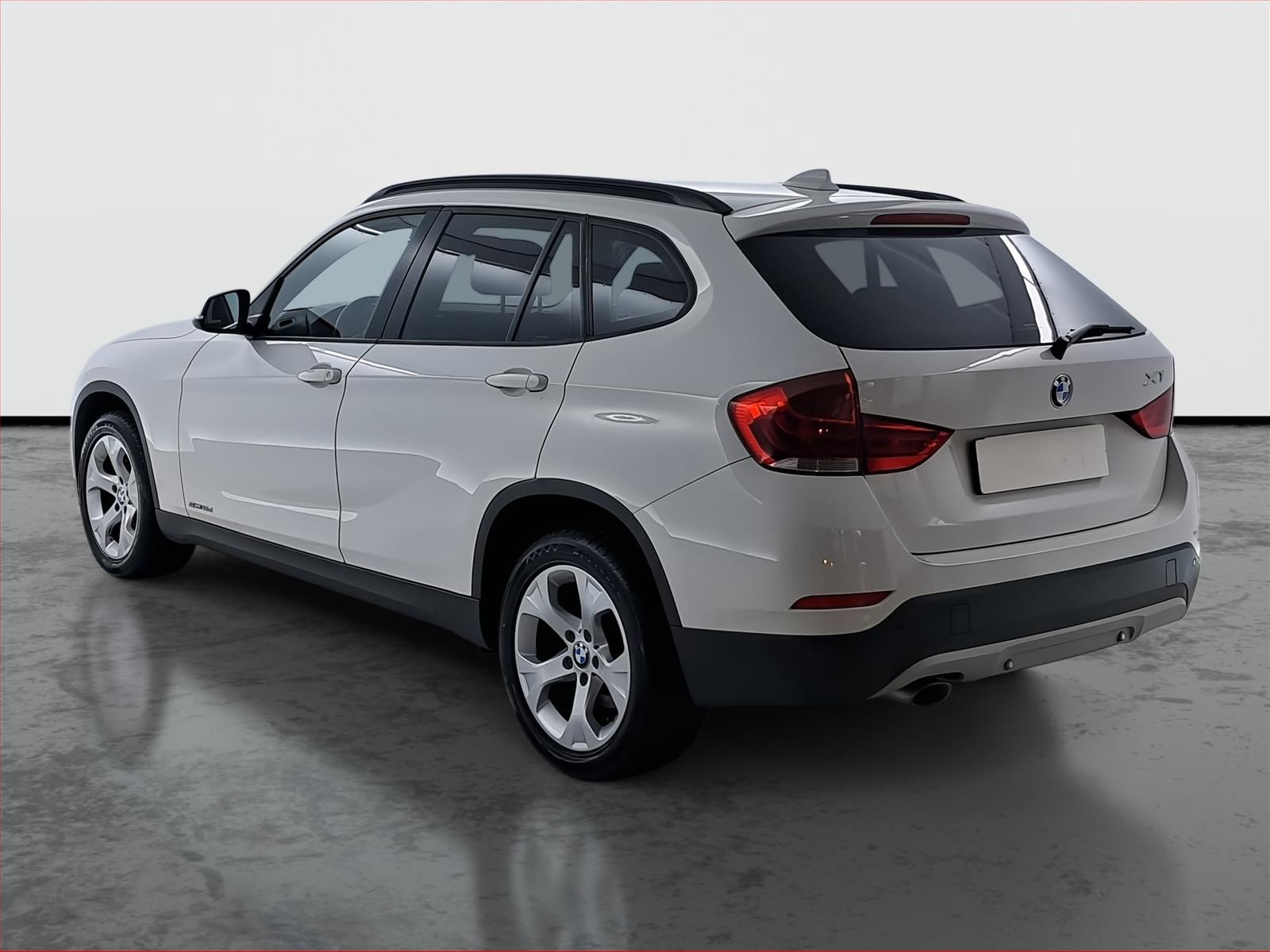 BMW X1, sDrive16d, Park. senzory - fotka 4
