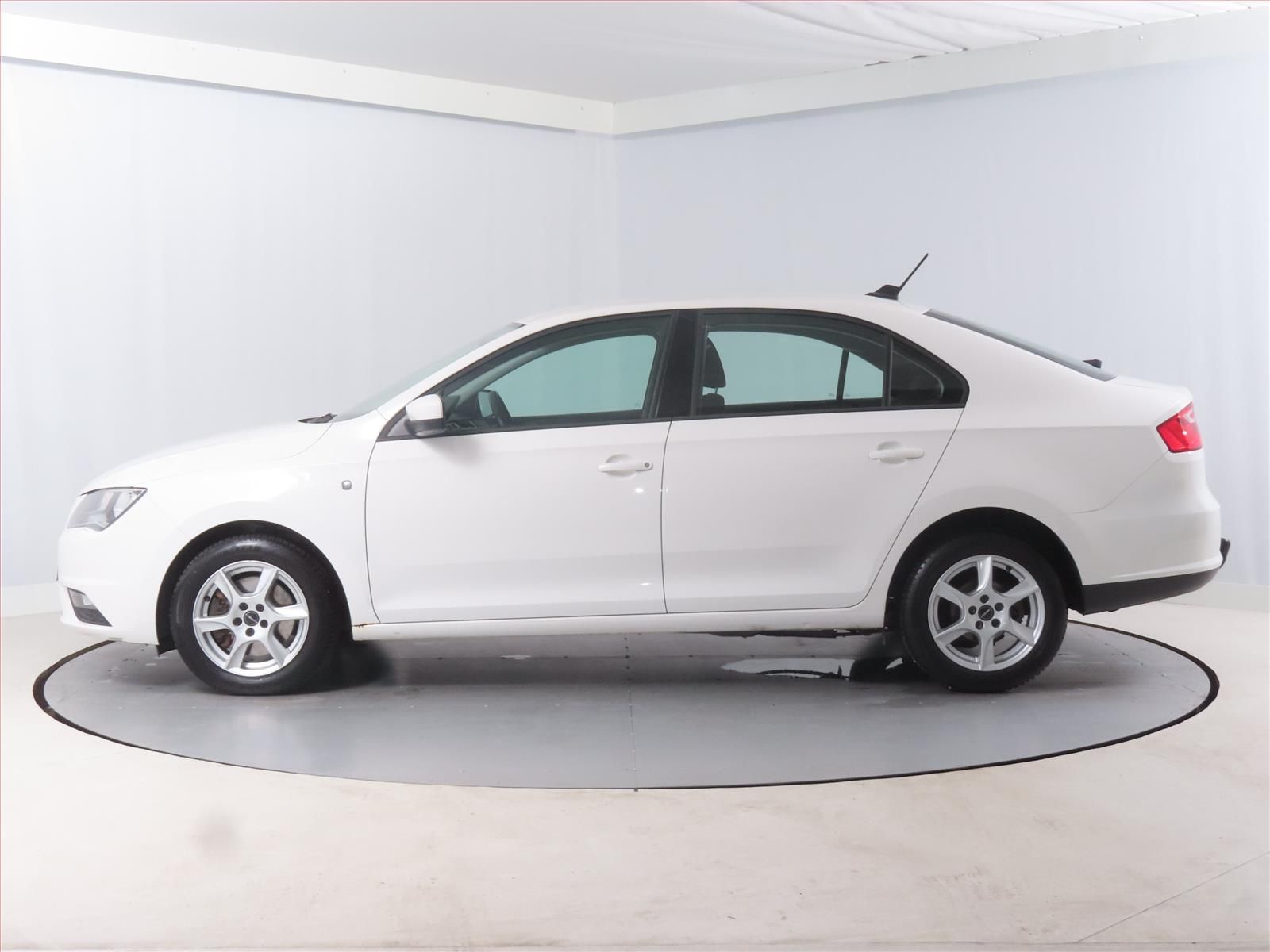 Seat Toledo, 1.4 TSI, Automat, Klima - fotka 3