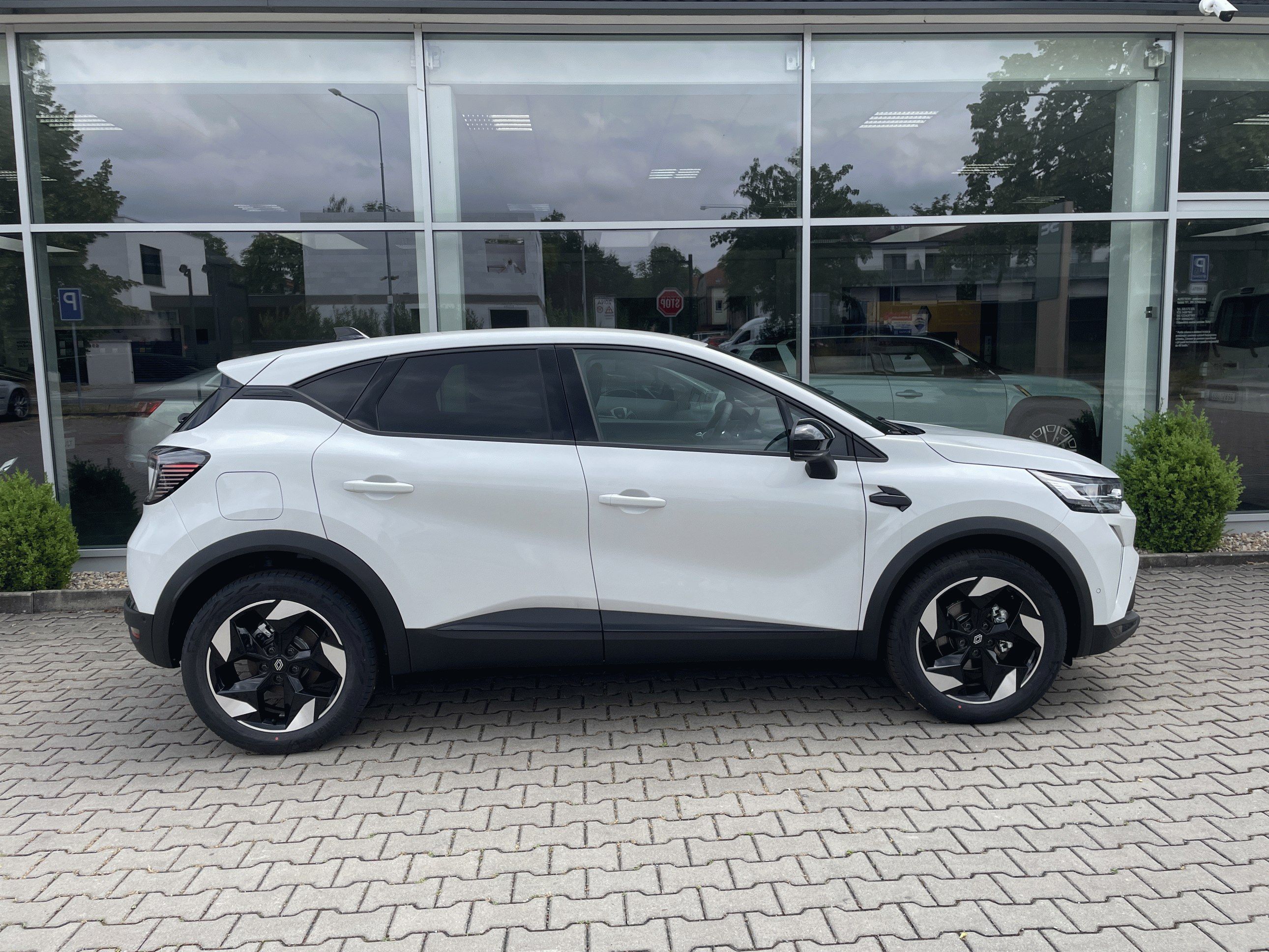 Renault Captur, TCe 90 Techno - fotka 3