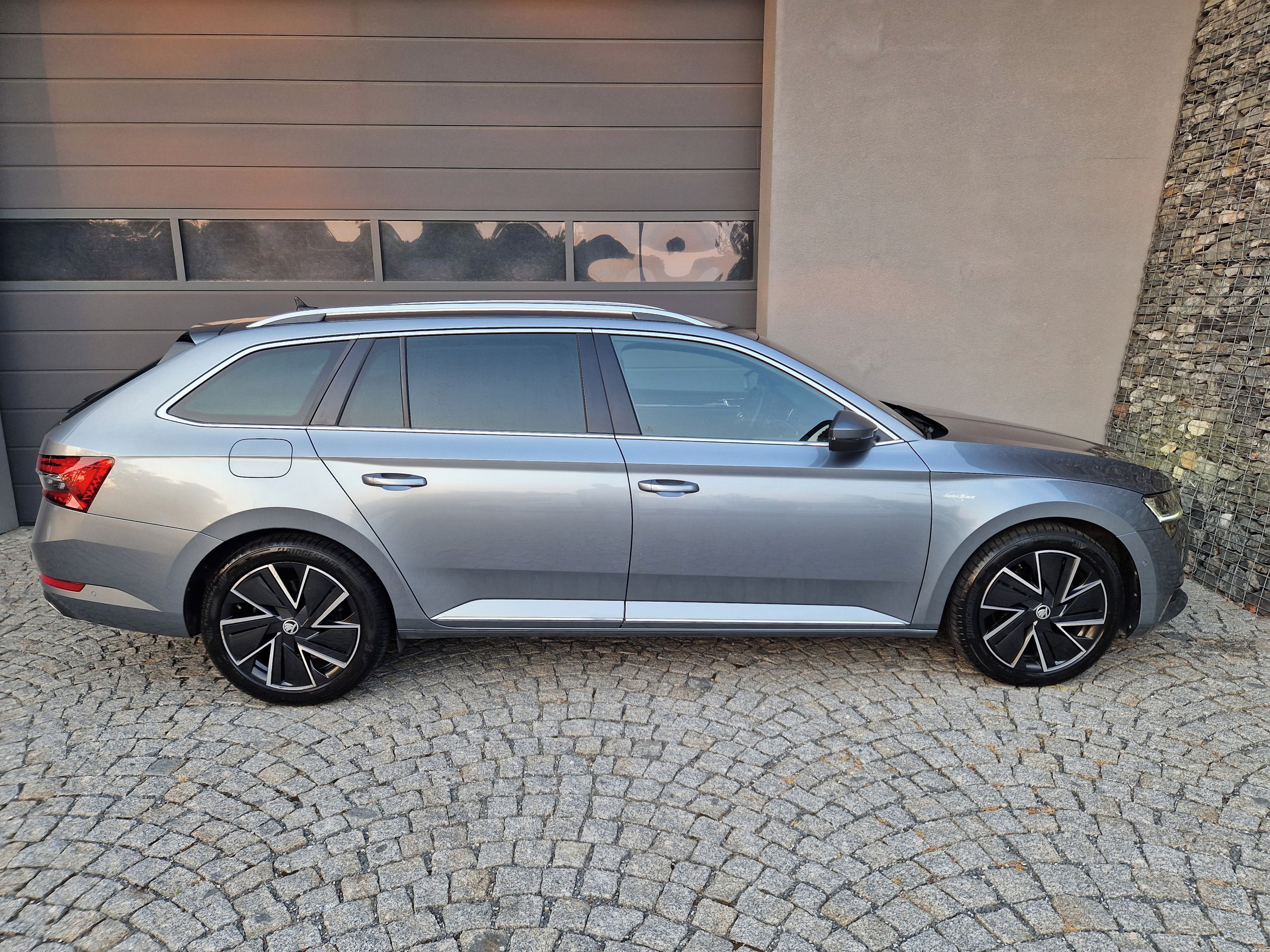 Škoda Superb, 2,0 TDI, 147 KW, DSG, L&K - fotka 6