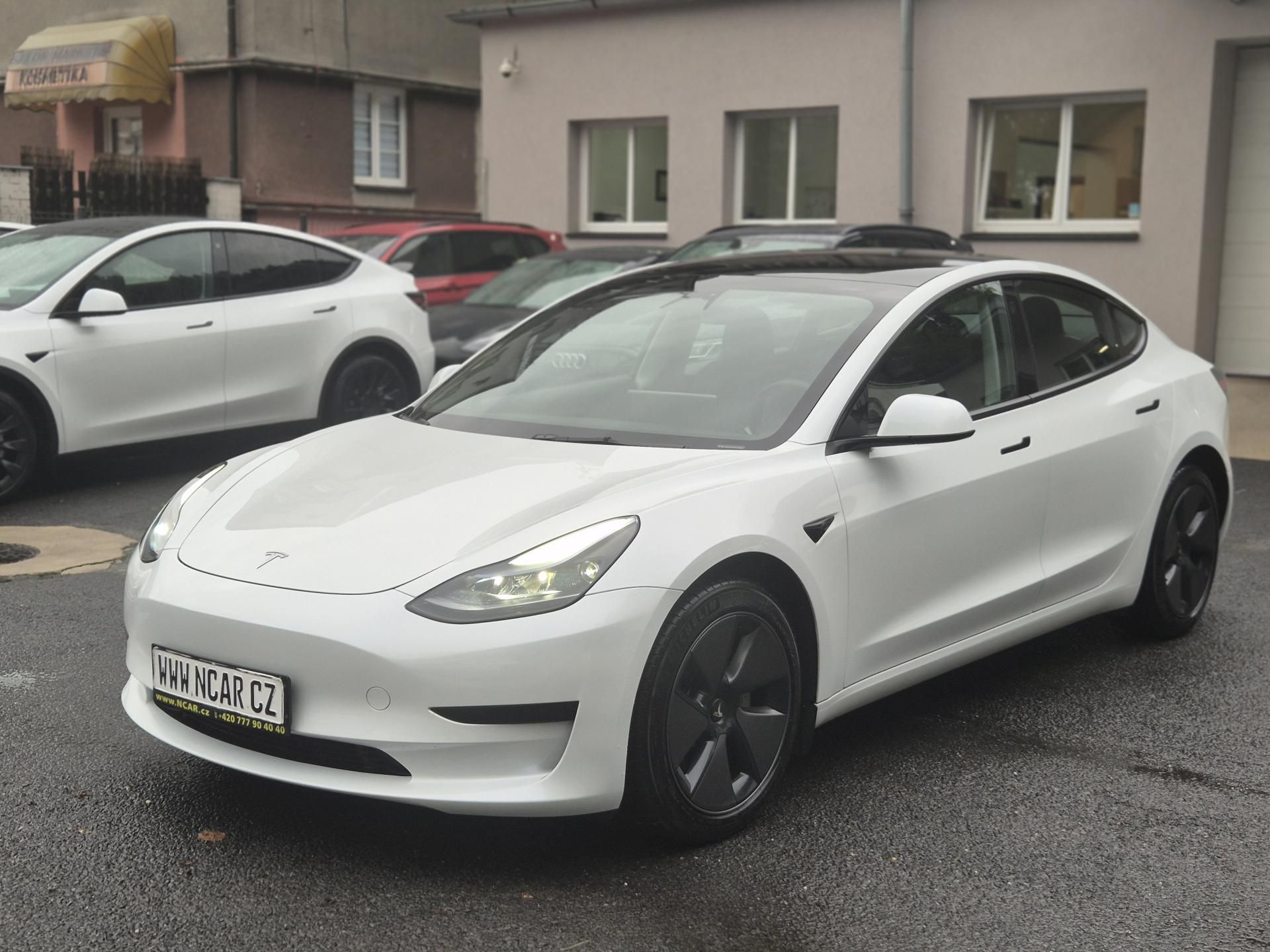 Tesla Model 3, STANDART RANGE 208kw SOH 93,6%
