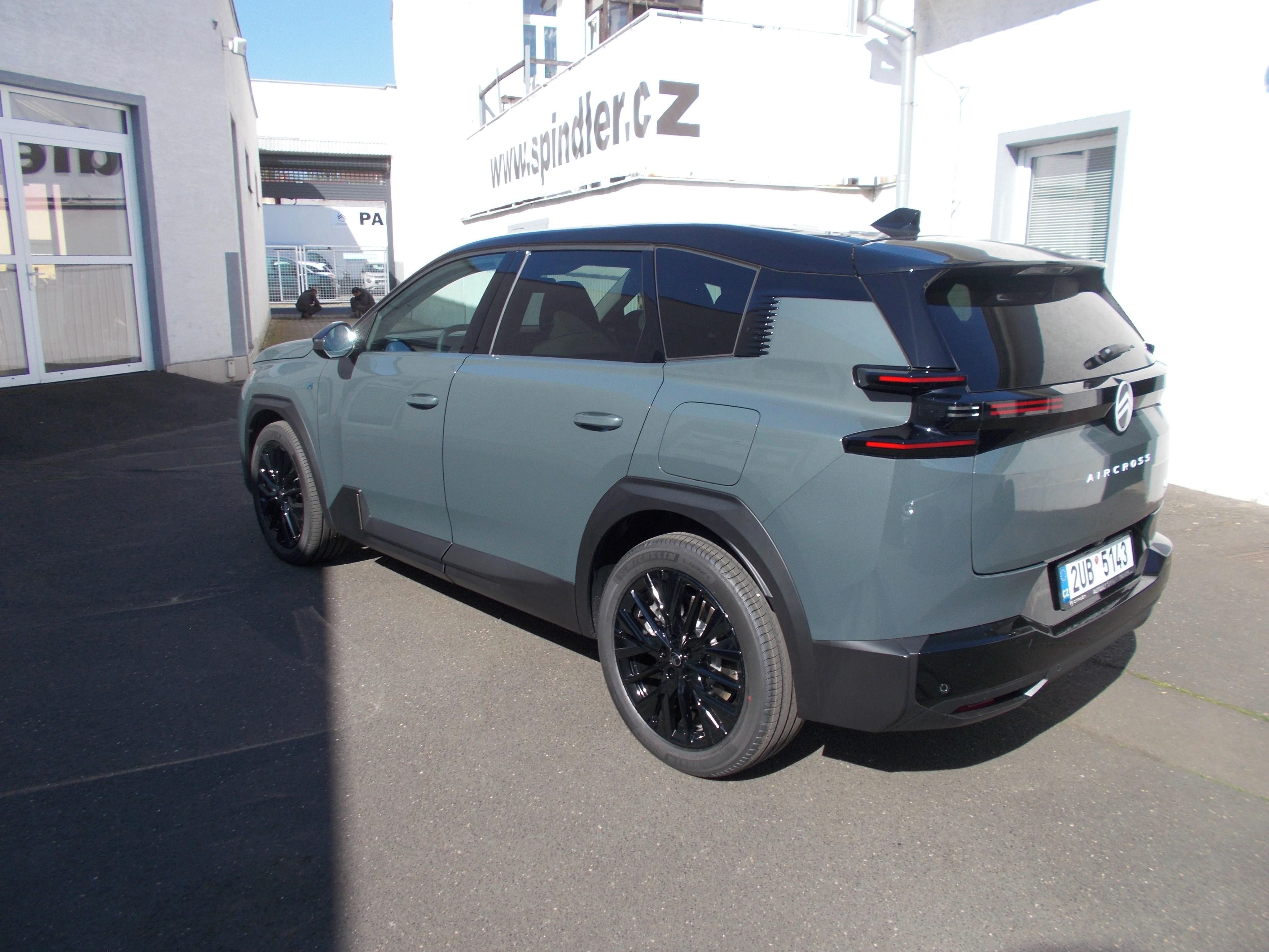 Citroën C5 Aircross, MAX Plug-in Hybrid 225 Automat - fotka 6
