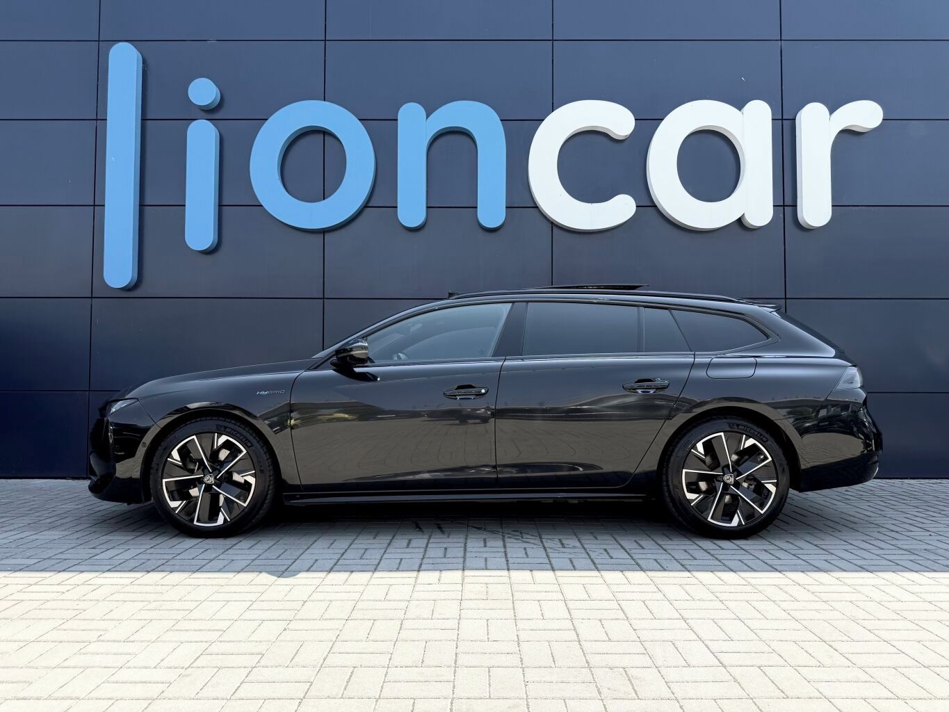 Peugeot 508, SW Plug-In-Hybrid, 225 koní, Č - fotka 4