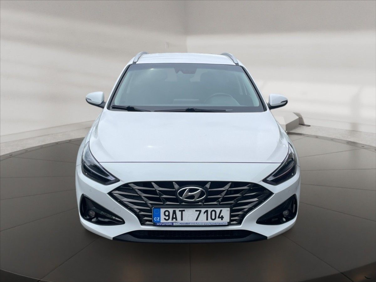 Hyundai i30, 1,5 T-GDI Smart - fotka 2